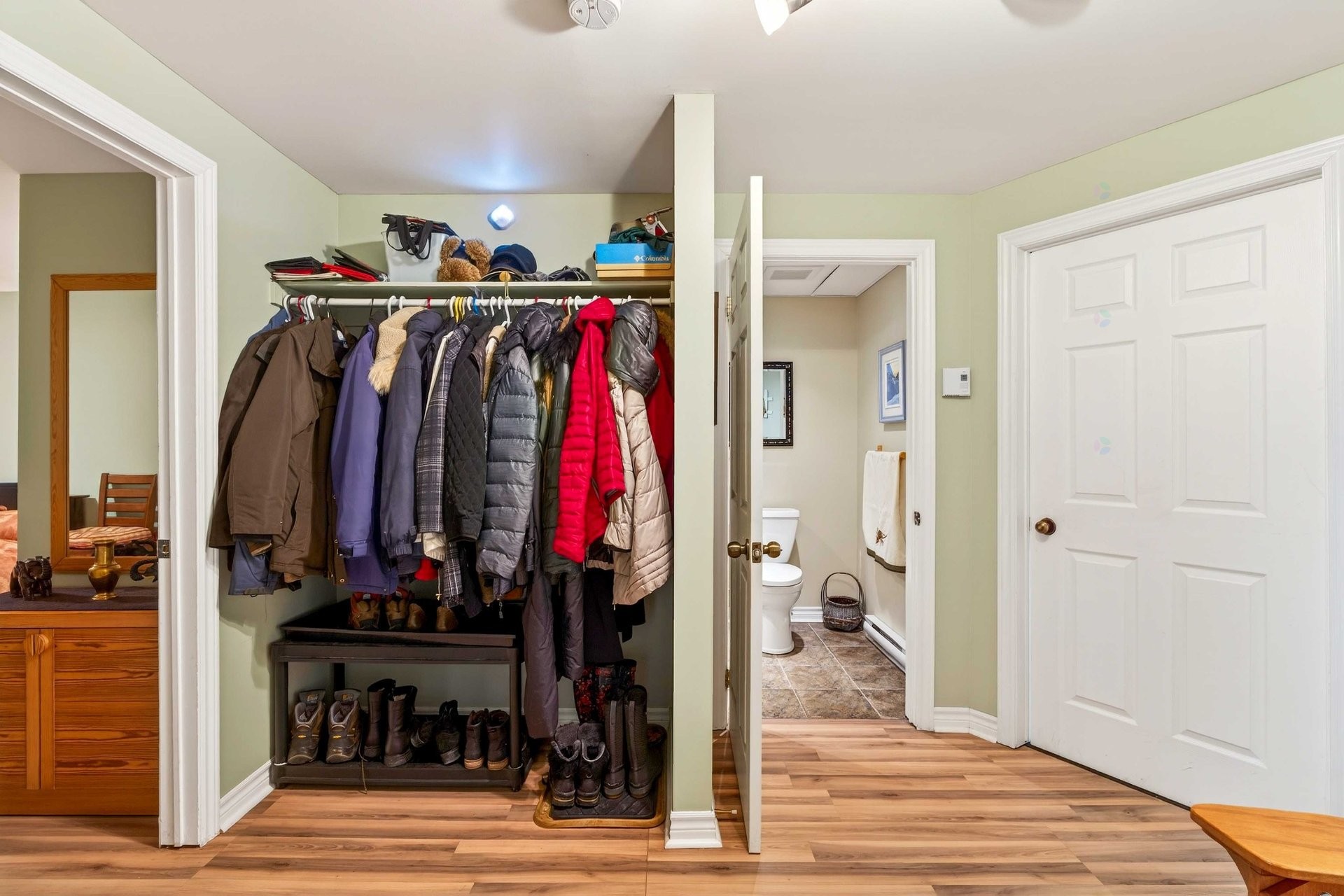 









1816


Ch. du Lac-Boileau O.

,
Rivière-Rouge,




QC
J0T1T0

