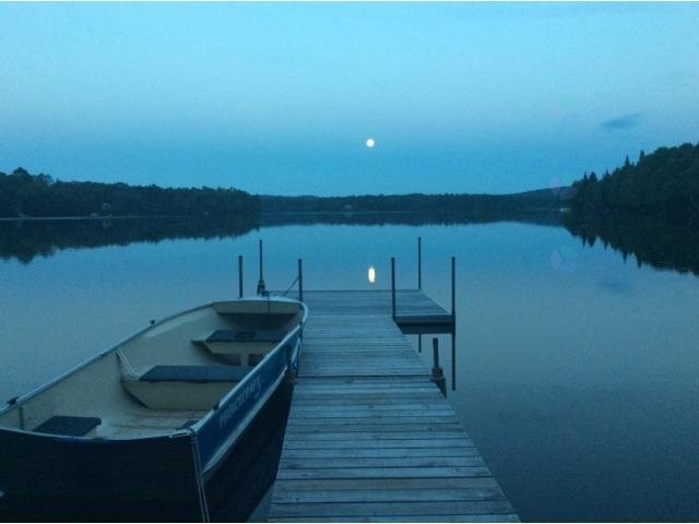









1816


Ch. du Lac-Boileau O.

,
Rivière-Rouge,




QC
J0T1T0

