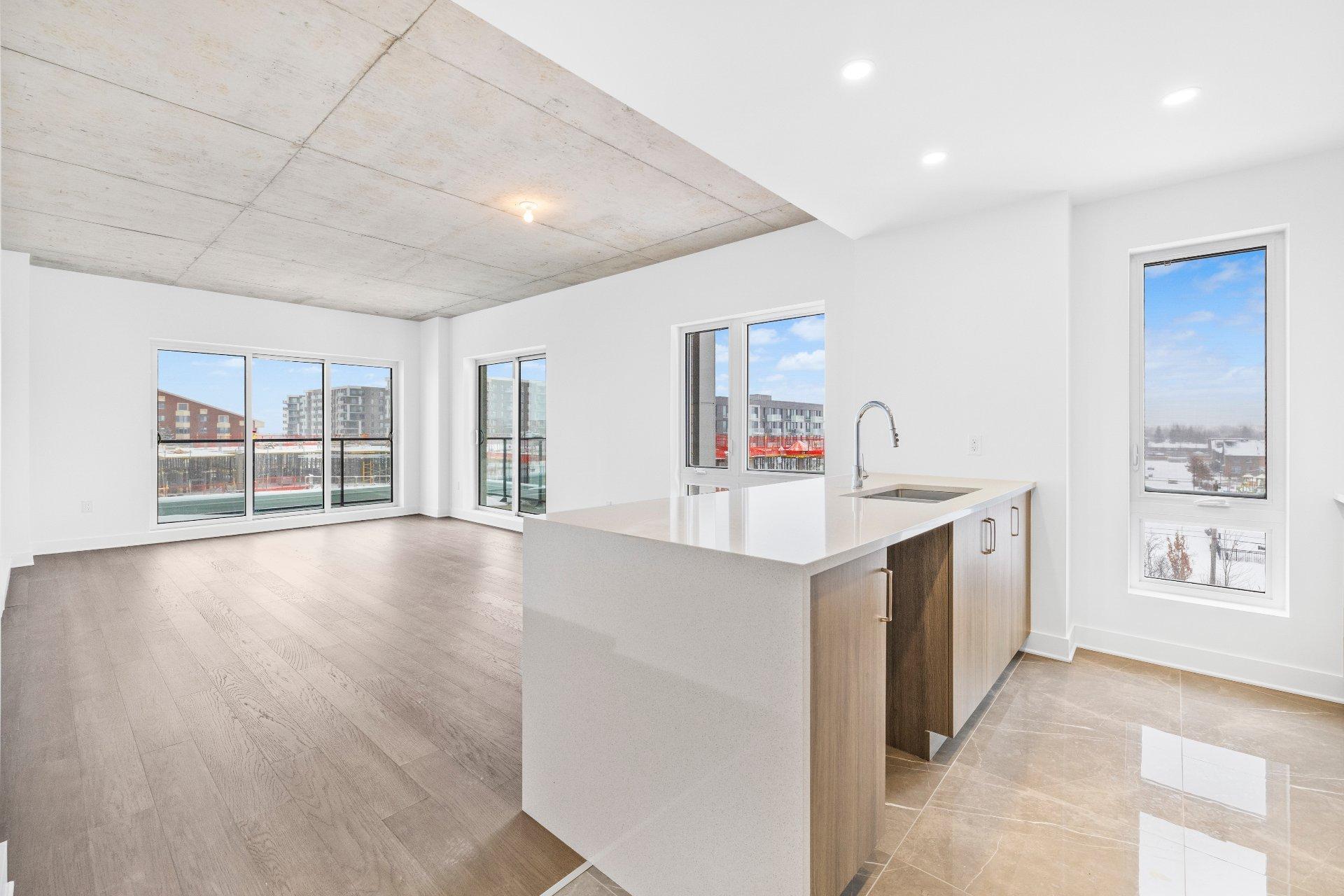 









244


Boul. Hymus

, 505,
Pointe-Claire,




QC
H9R1G3

