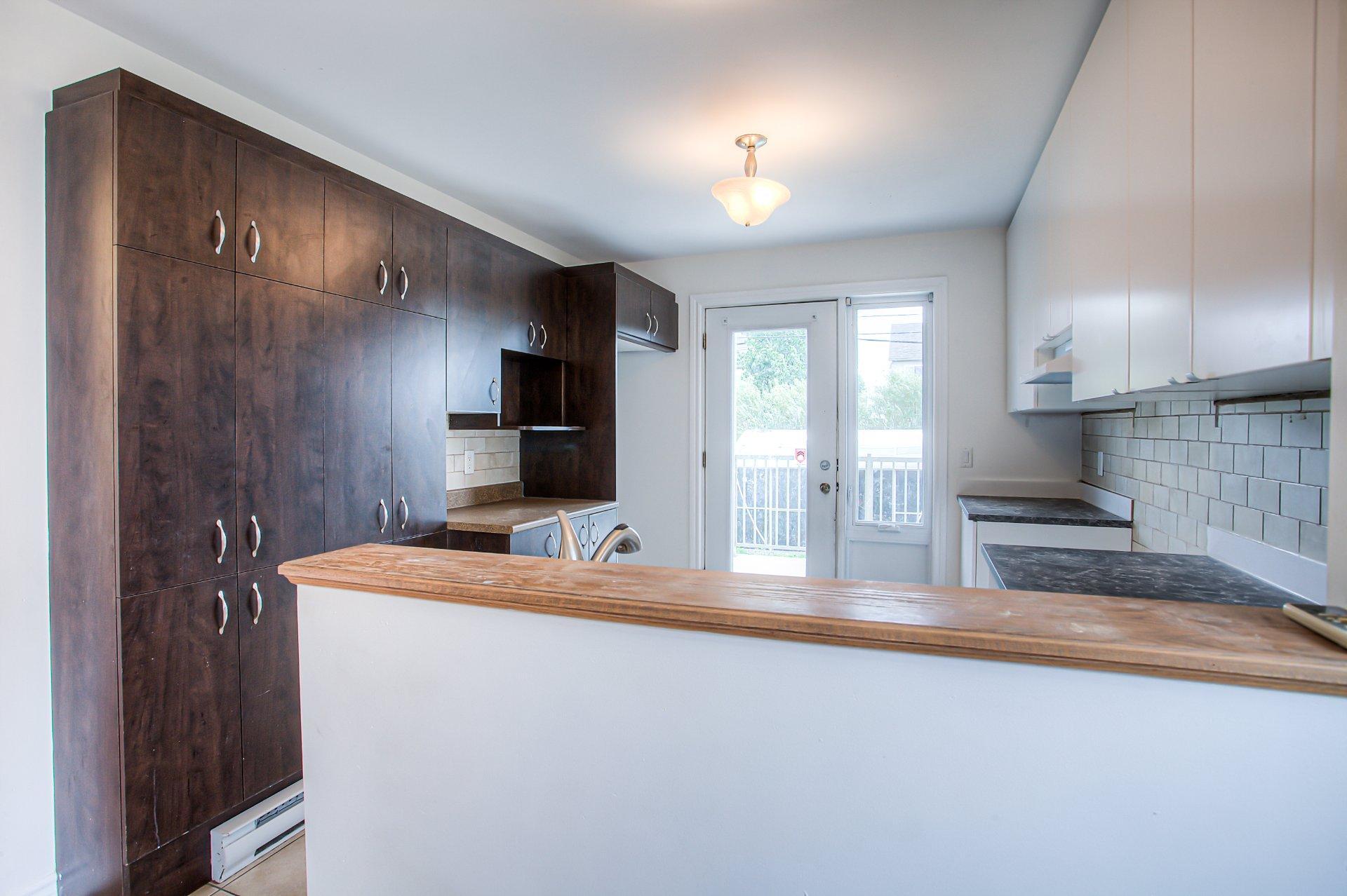 









4658


Rue Esther-Pariseau

,
Laval (Chomedey),




QC
H7W0C2

