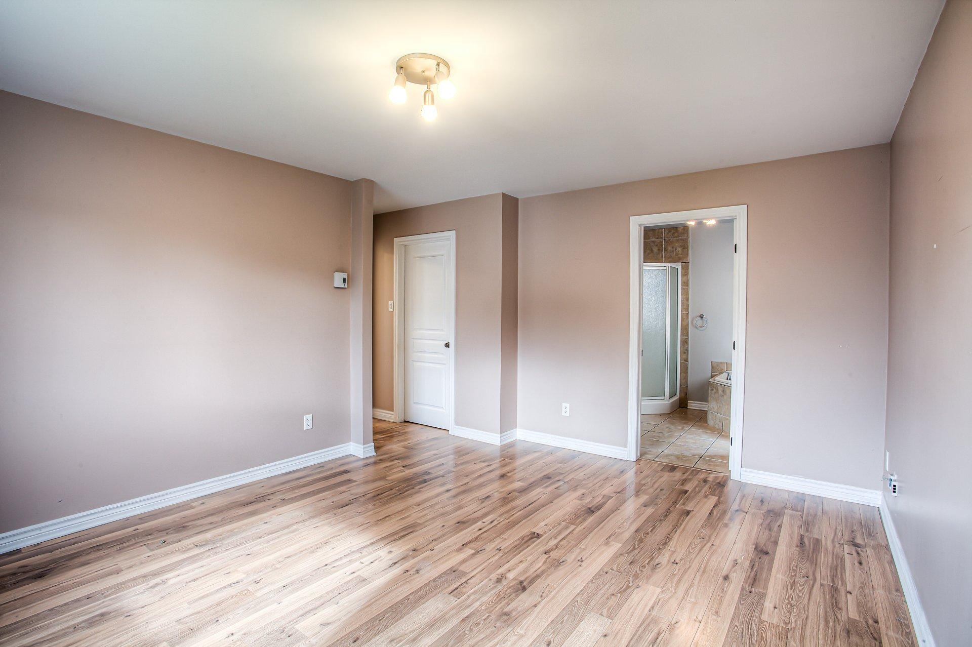 









4658


Rue Esther-Pariseau

,
Laval (Chomedey),




QC
H7W0C2

