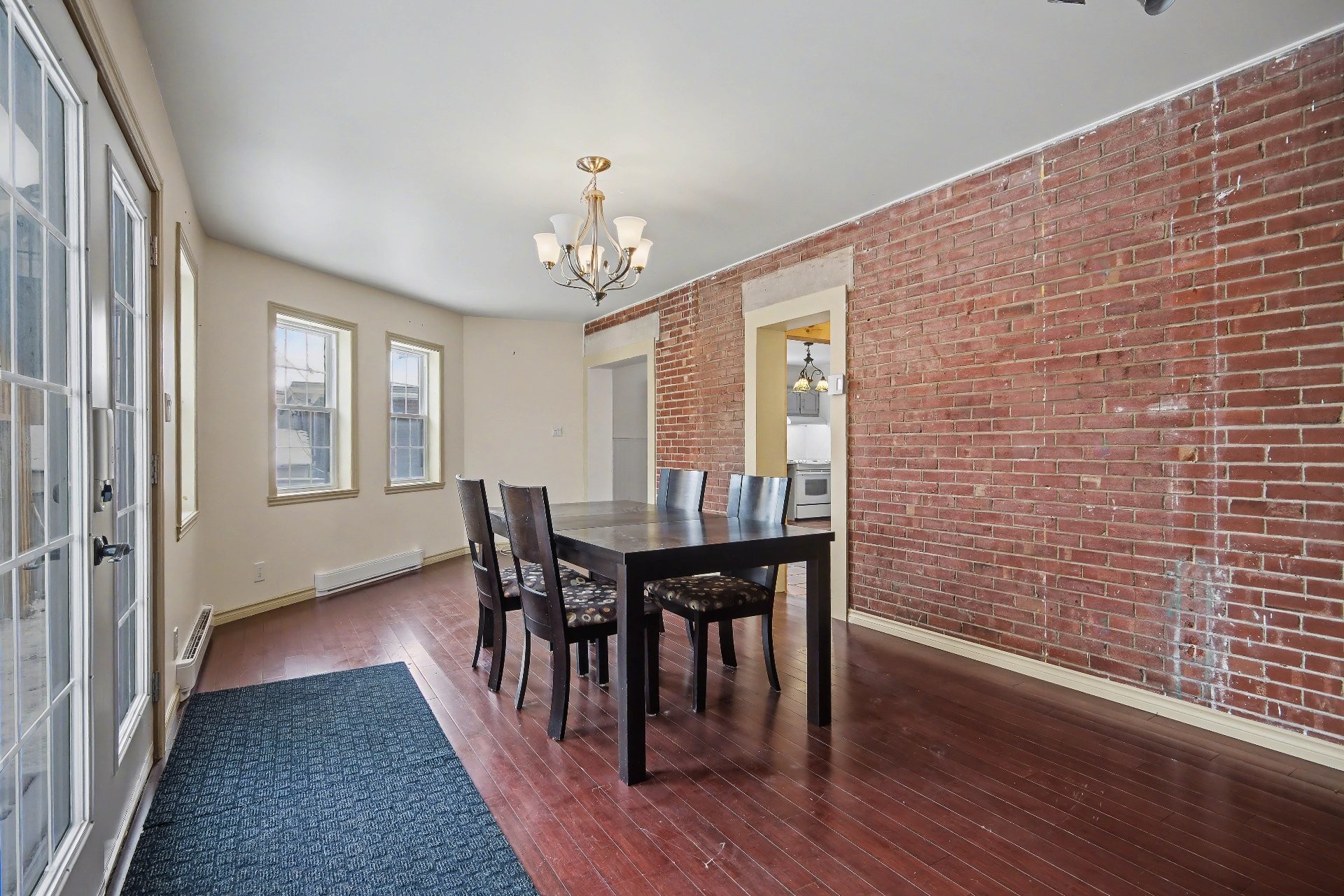 









151

 - 153


Rue St-Germain

,
Saint-Jean-sur-Richelieu,




QC
J3B3H9

