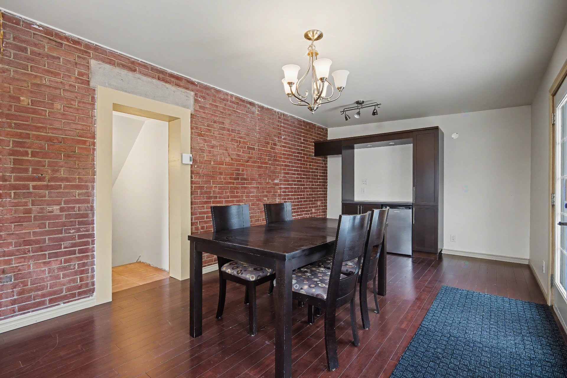 









151

 - 153


Rue St-Germain

,
Saint-Jean-sur-Richelieu,




QC
J3B3H9

