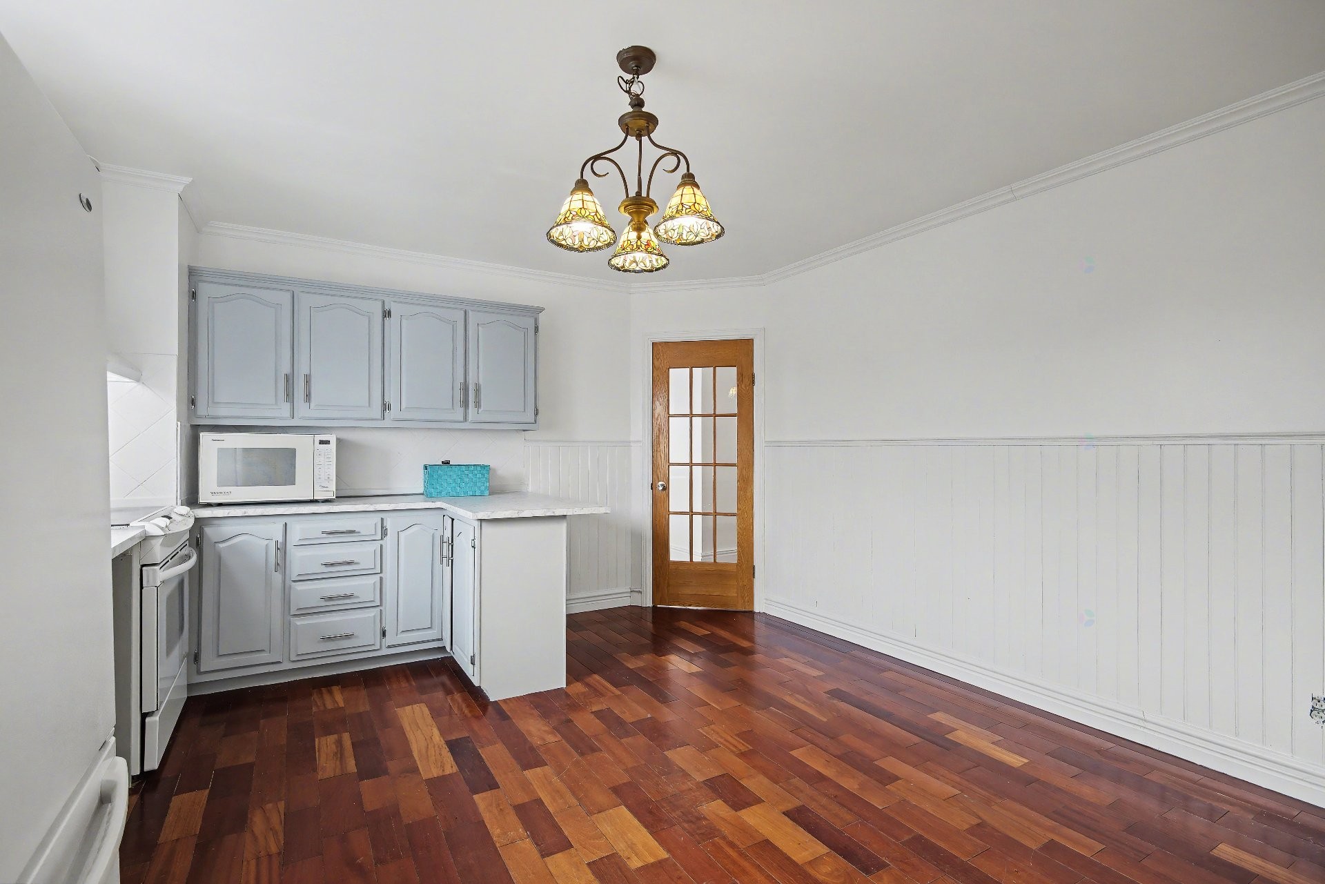 









151

 - 153


Rue St-Germain

,
Saint-Jean-sur-Richelieu,




QC
J3B3H9

