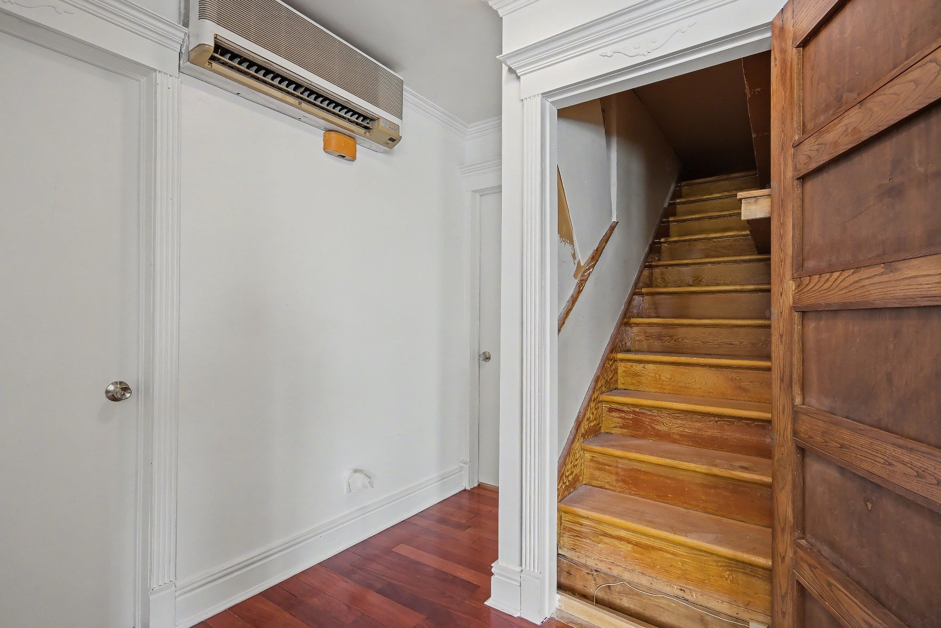 









151

 - 153


Rue St-Germain

,
Saint-Jean-sur-Richelieu,




QC
J3B3H9

