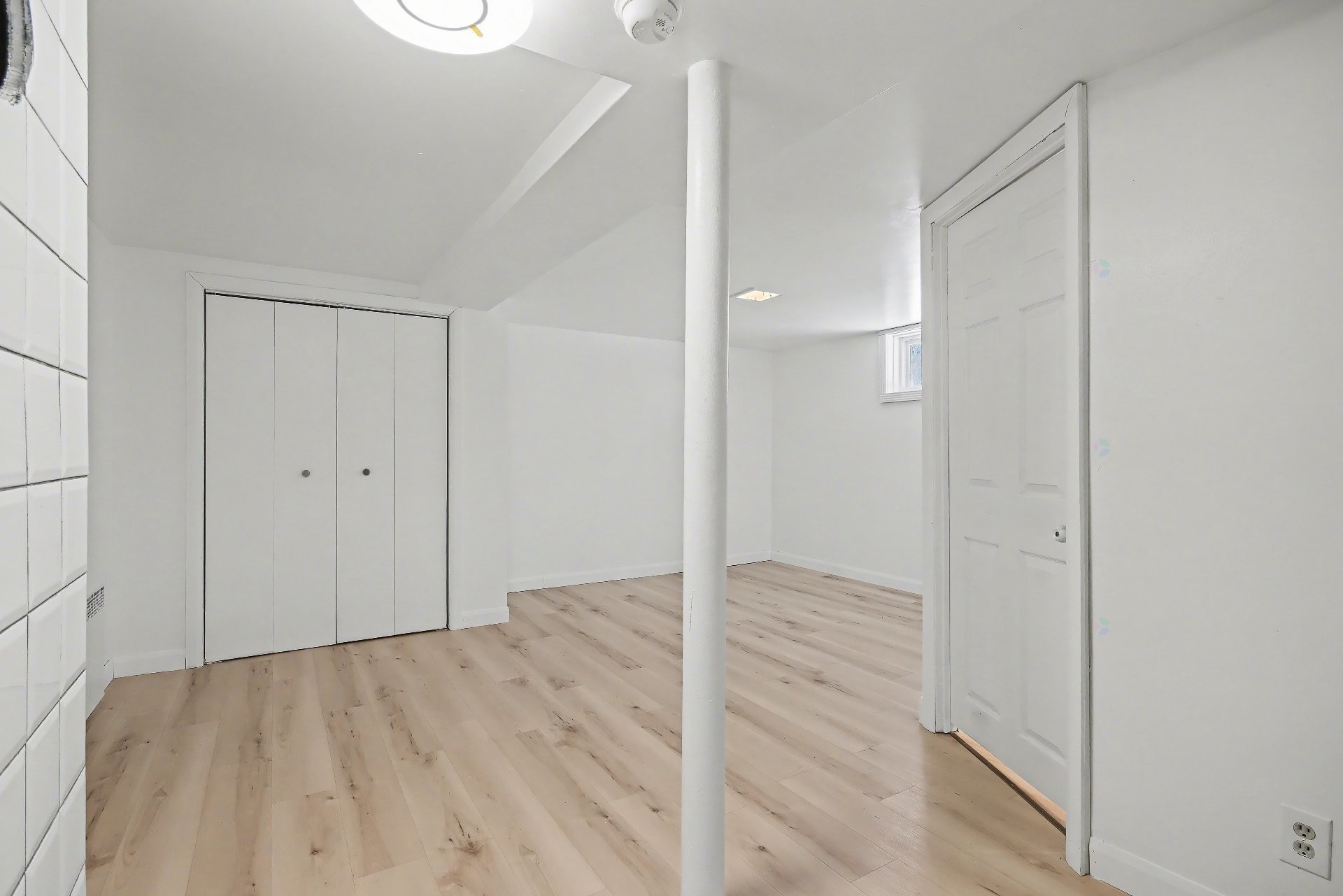 









151

 - 153


Rue St-Germain

,
Saint-Jean-sur-Richelieu,




QC
J3B3H9

