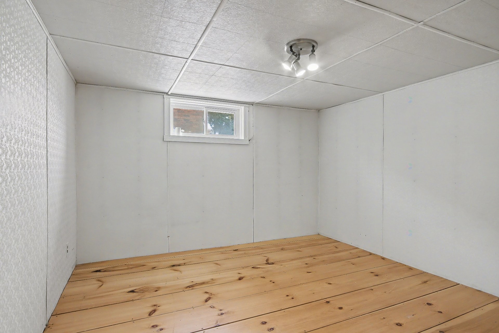 









151

 - 153


Rue St-Germain

,
Saint-Jean-sur-Richelieu,




QC
J3B3H9

