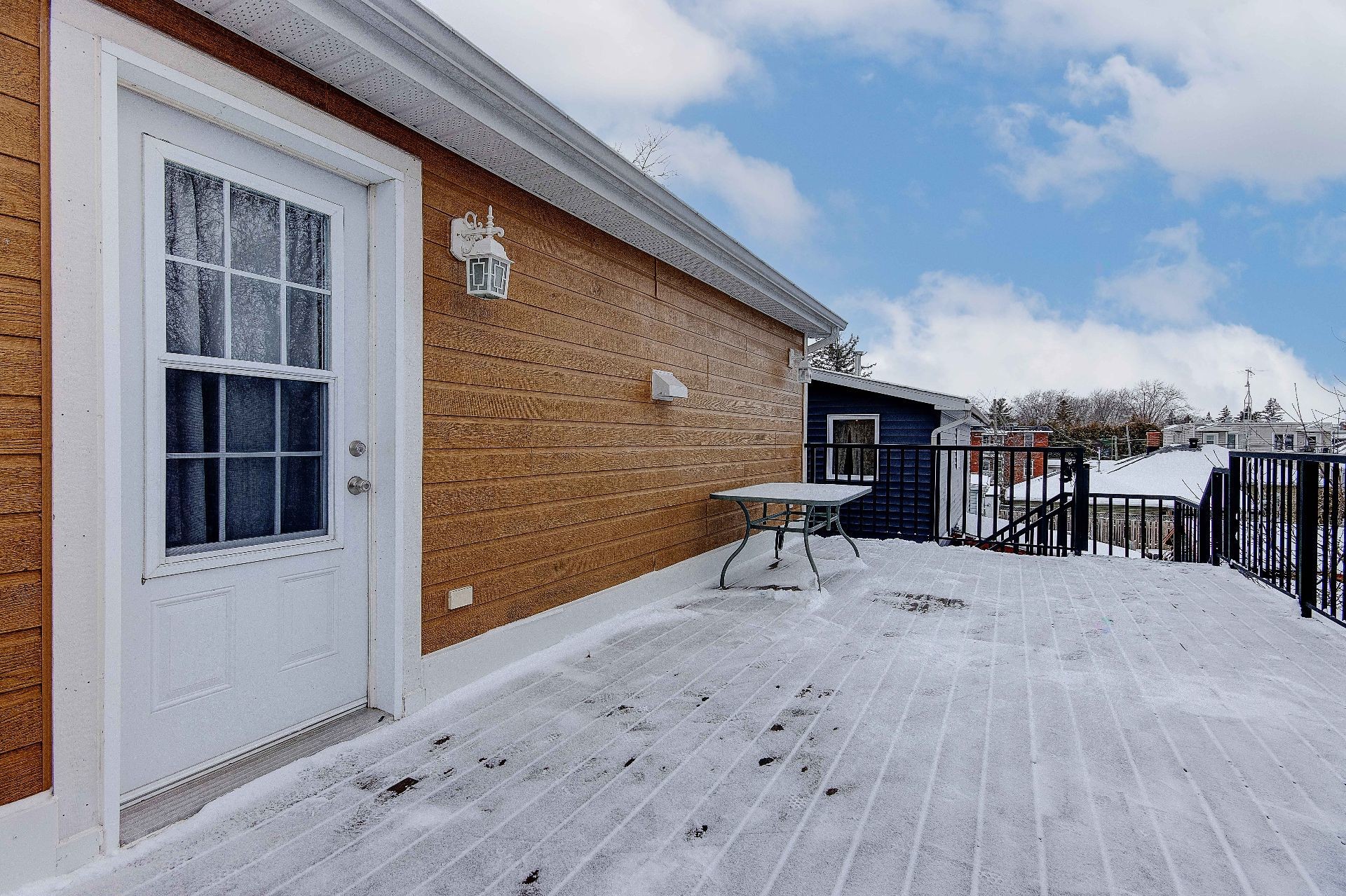 









151

 - 153


Rue St-Germain

,
Saint-Jean-sur-Richelieu,




QC
J3B3H9

