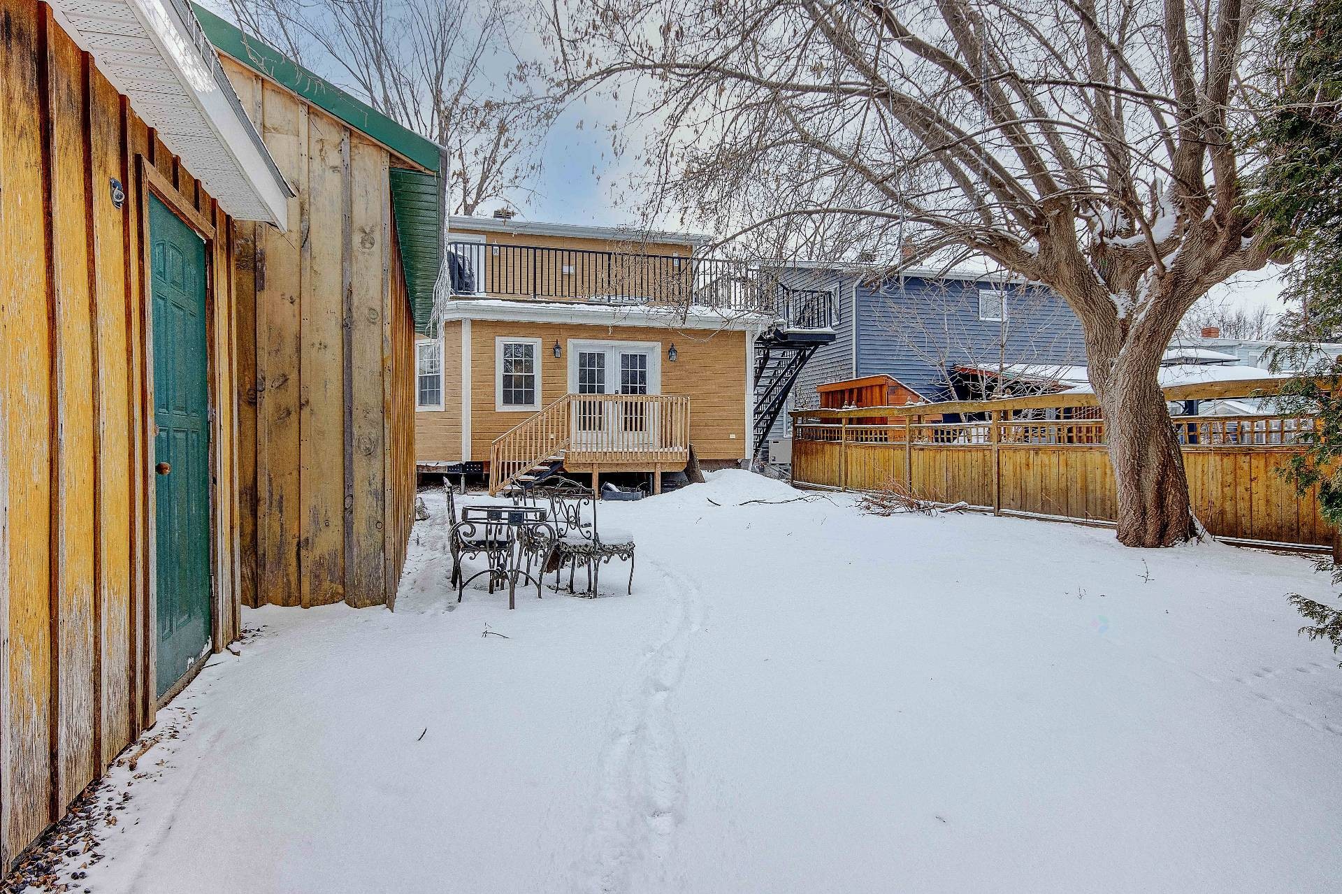 









151

 - 153


Rue St-Germain

,
Saint-Jean-sur-Richelieu,




QC
J3B3H9

