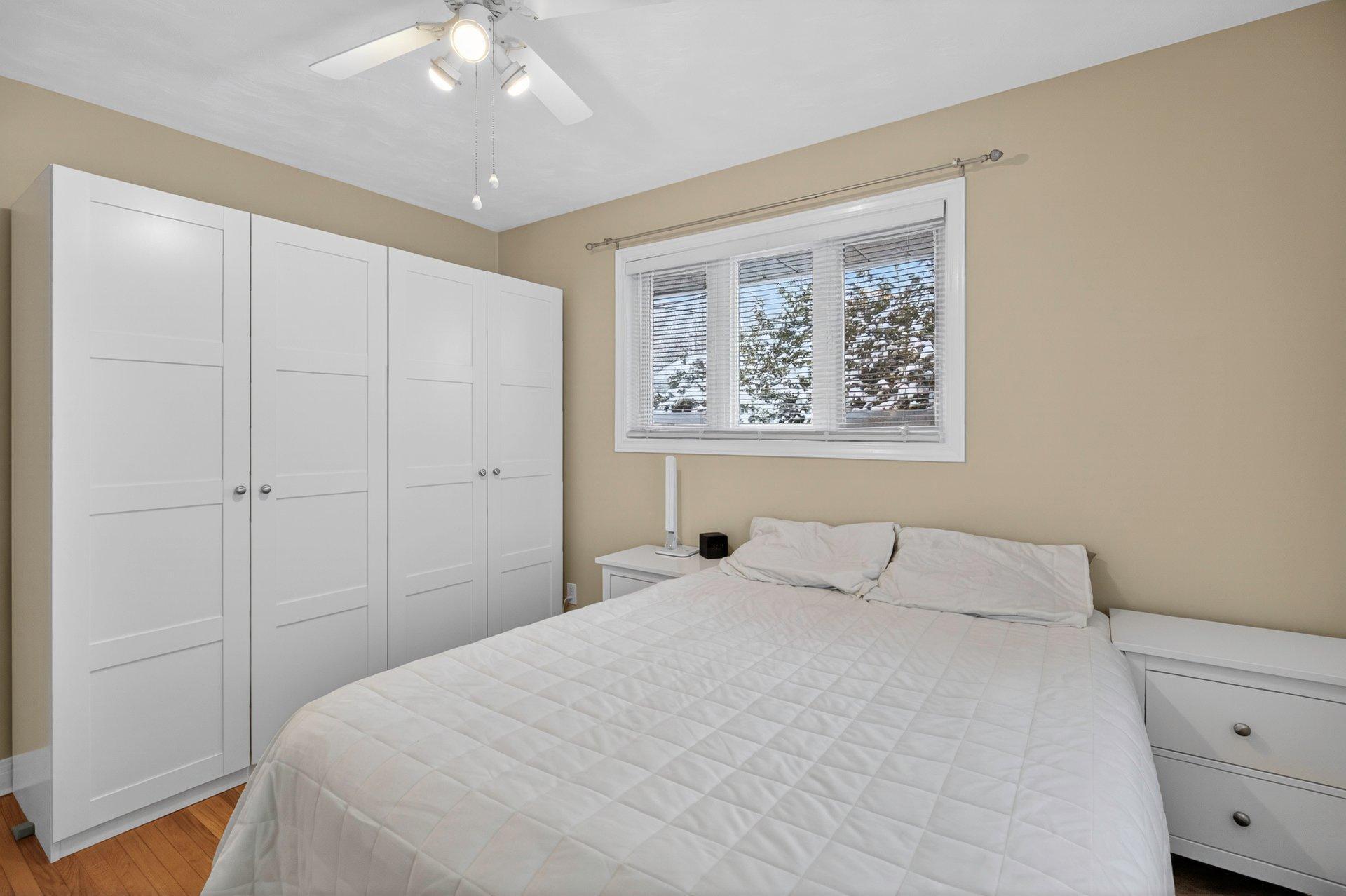 









18


Rue Legault

,
Gatineau (Hull),




QC
J8Y1J2

