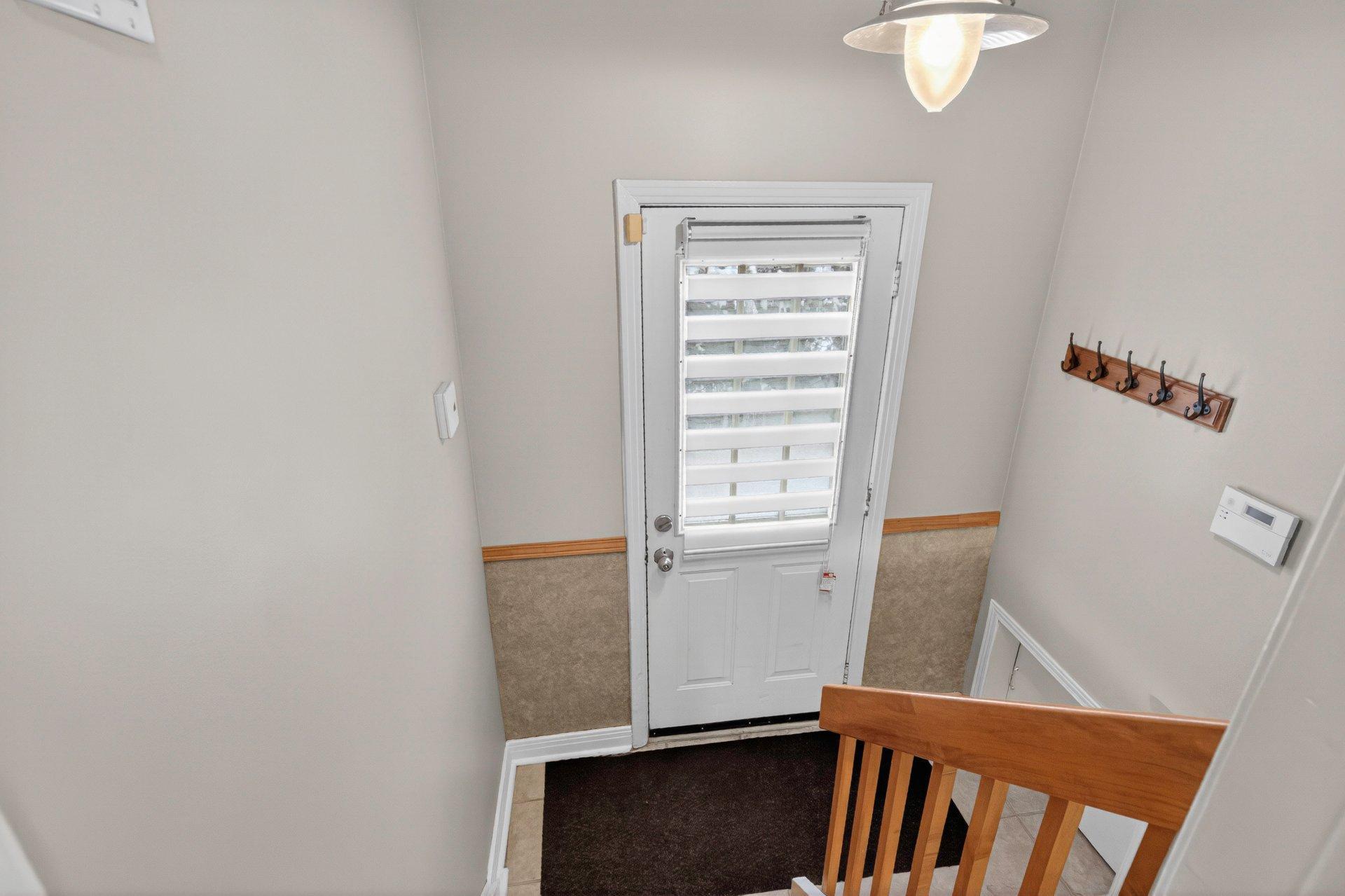 









18


Rue Legault

,
Gatineau (Hull),




QC
J8Y1J2

