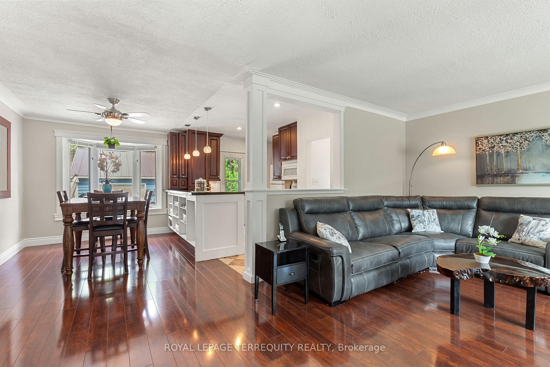 









353


Kingsleigh

Court,
Milton,




ON
L9T 1X6

