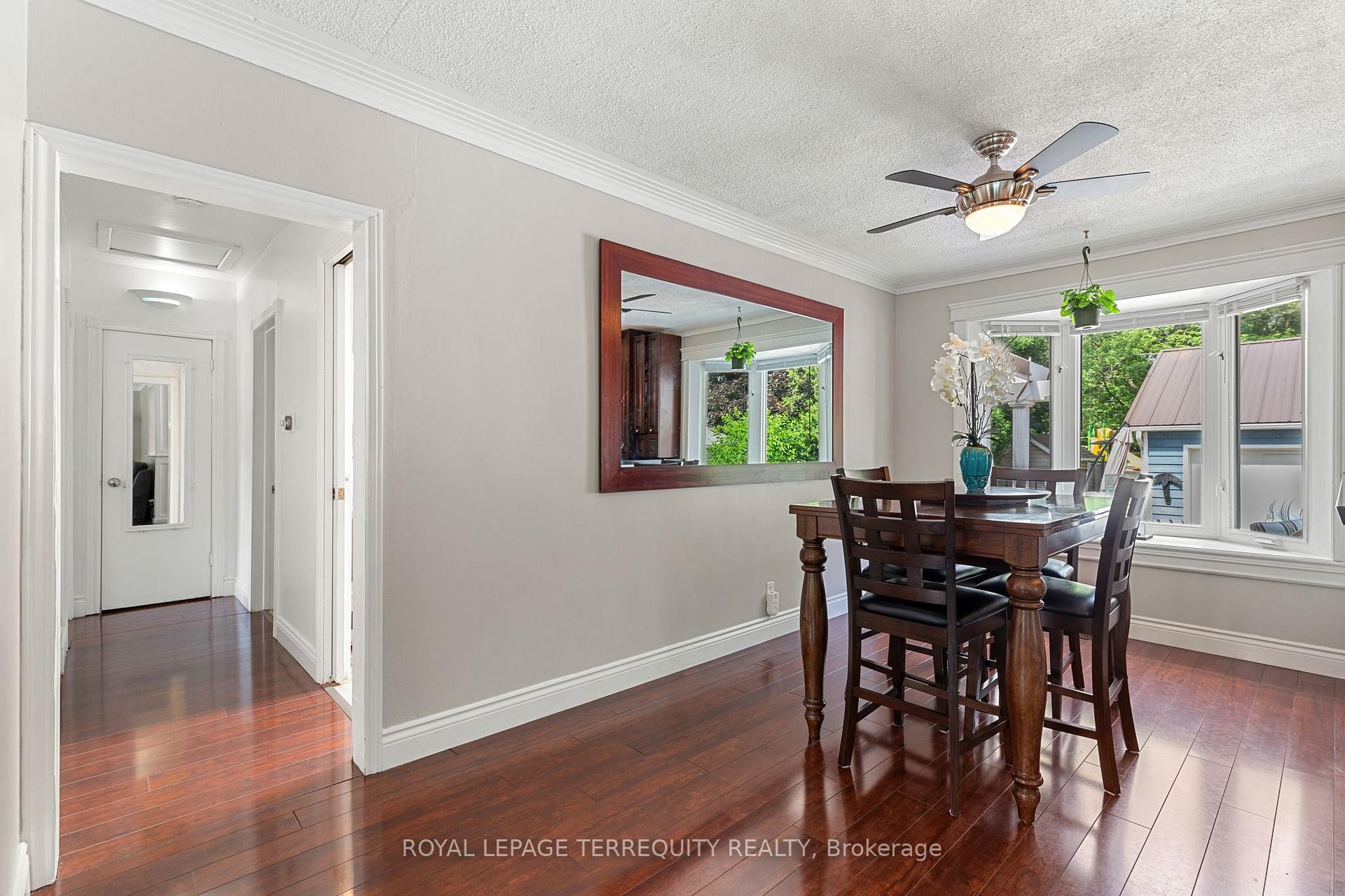 









353


Kingsleigh

Court,
Milton,




ON
L9T 1X6

