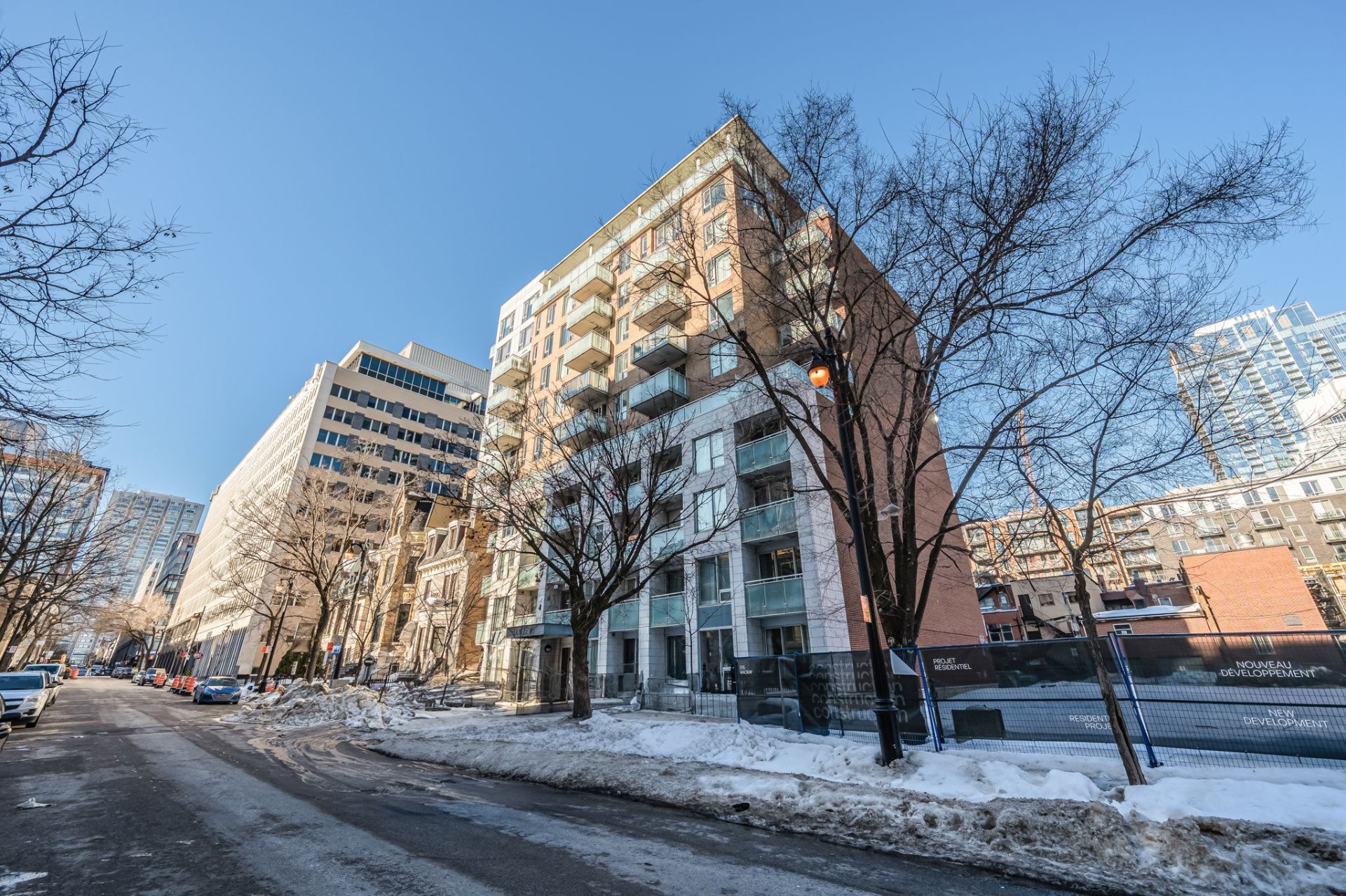 









1205


Rue MacKay

, 102,
Montréal (Ville-Marie),




QC
H3G2H5

