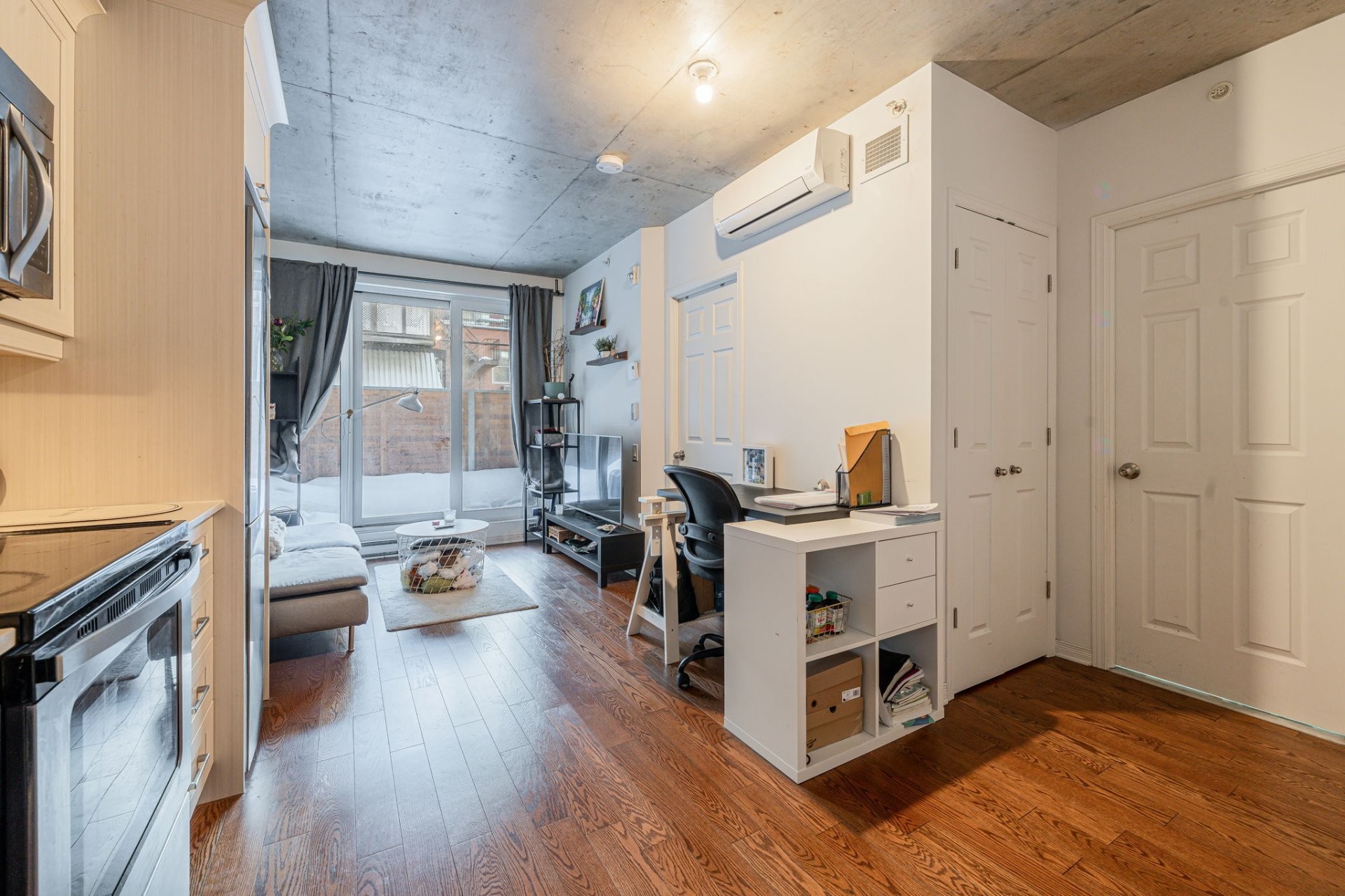 









1205


Rue MacKay

, 102,
Montréal (Ville-Marie),




QC
H3G2H5

