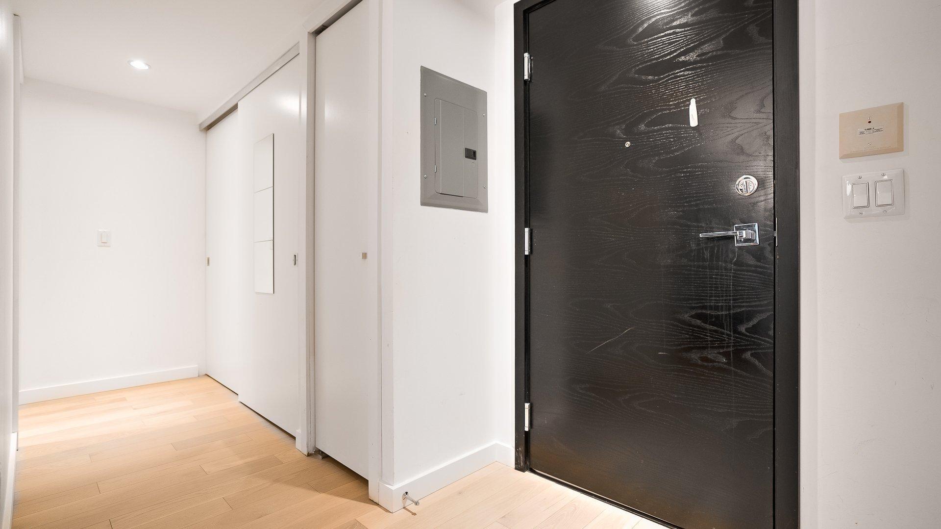 









350


Boul. De Maisonneuve O.

, 1111,
Montréal (Ville-Marie),




QC
H3A0B4

