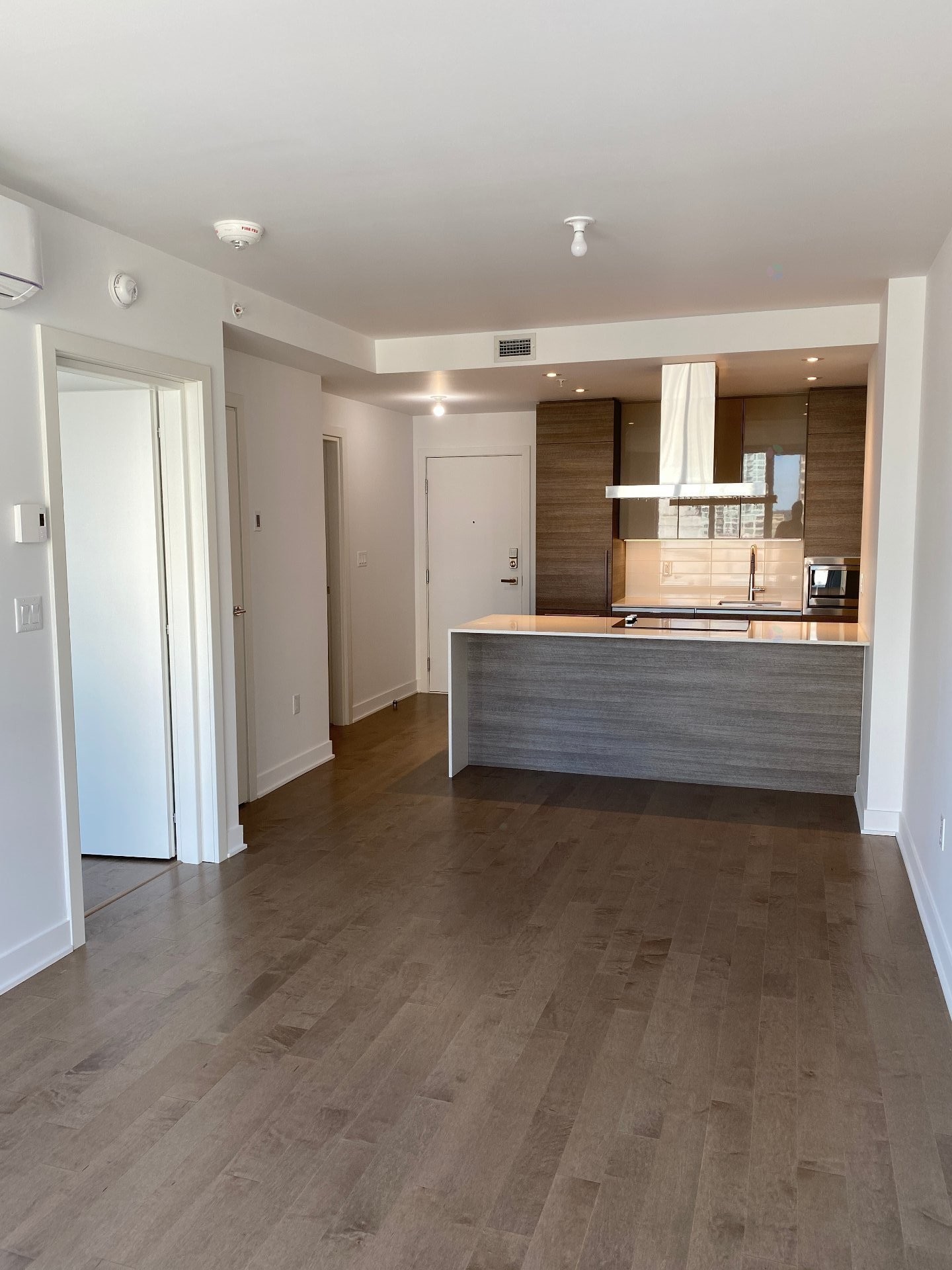 









1211


Rue Drummond

, 607,
Montréal (Ville-Marie),




QC
H3G1V8

