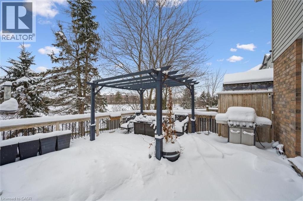 












2 OAKRIDGE Crescent

,
Guelph,




Ontario
N1L1J1

