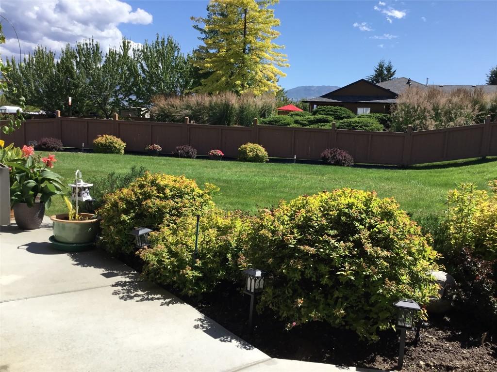 









2317


Pine Vista

Place,
West Kelowna,




BC
V4T 2Y1

