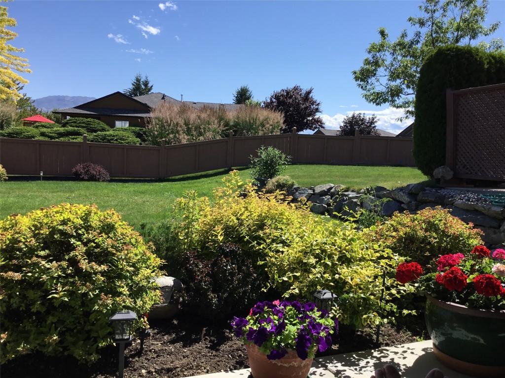 









2317


Pine Vista

Place,
West Kelowna,




BC
V4T 2Y1

