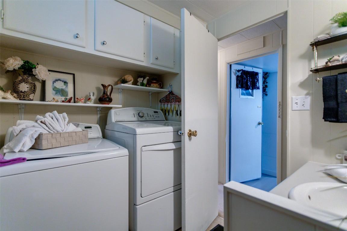 









6711


97

Highway, 13,
Peachland,




BC
V0H 1X9

