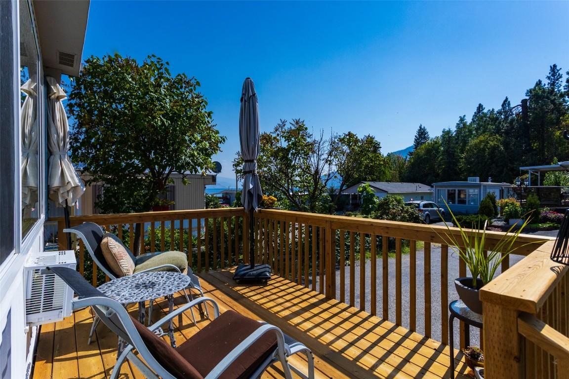 









6711


97

Highway, 13,
Peachland,




BC
V0H 1X9

