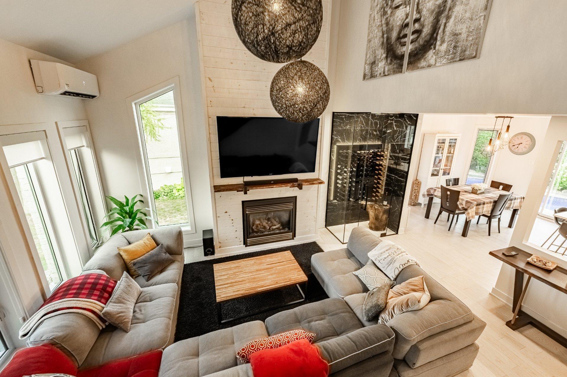 









15


Rue Besset

,
Saint-Mathias-sur-Richelieu,




QC
J3L6A3

