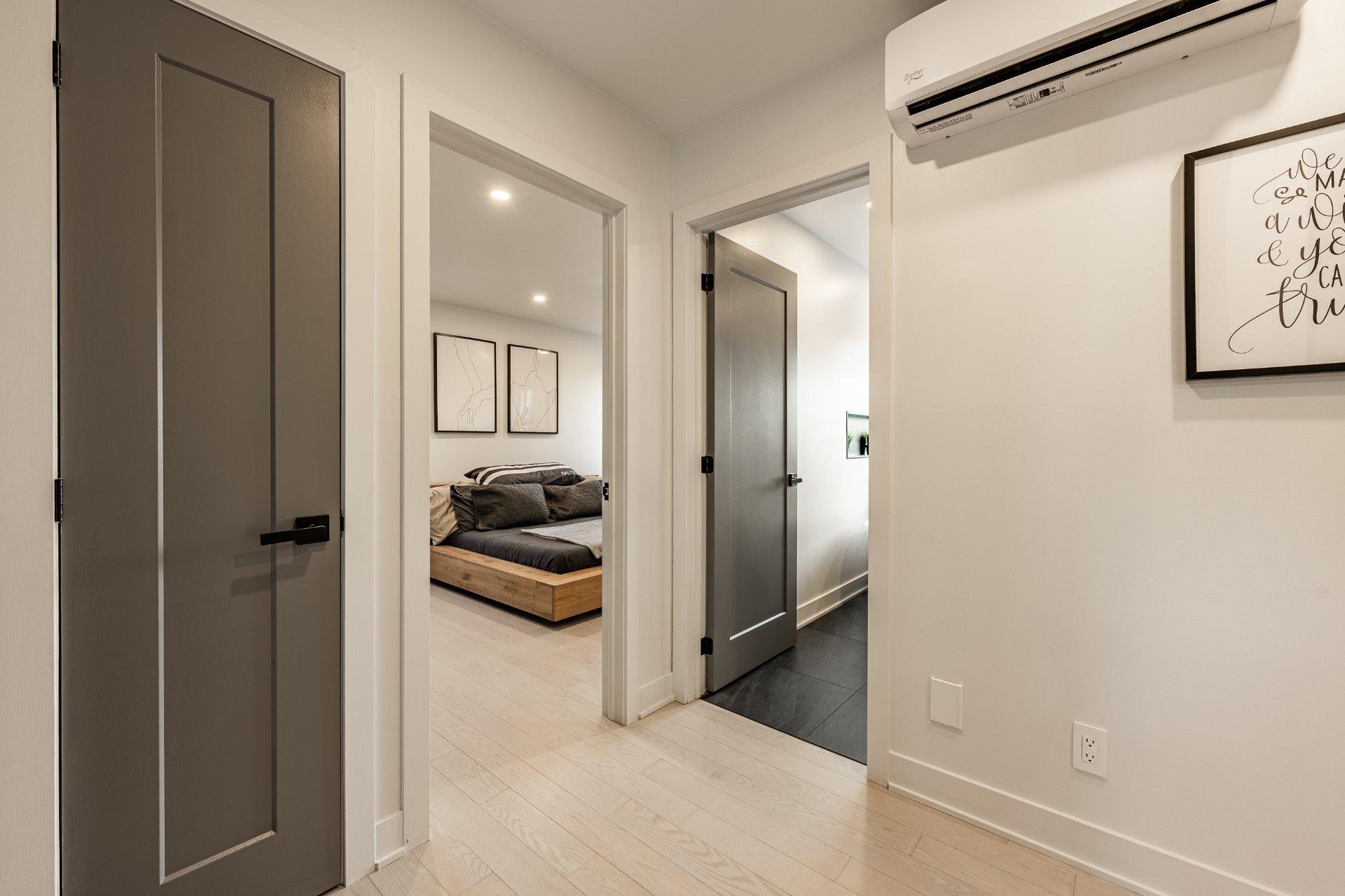 









15


Rue Besset

,
Saint-Mathias-sur-Richelieu,




QC
J3L6A3

