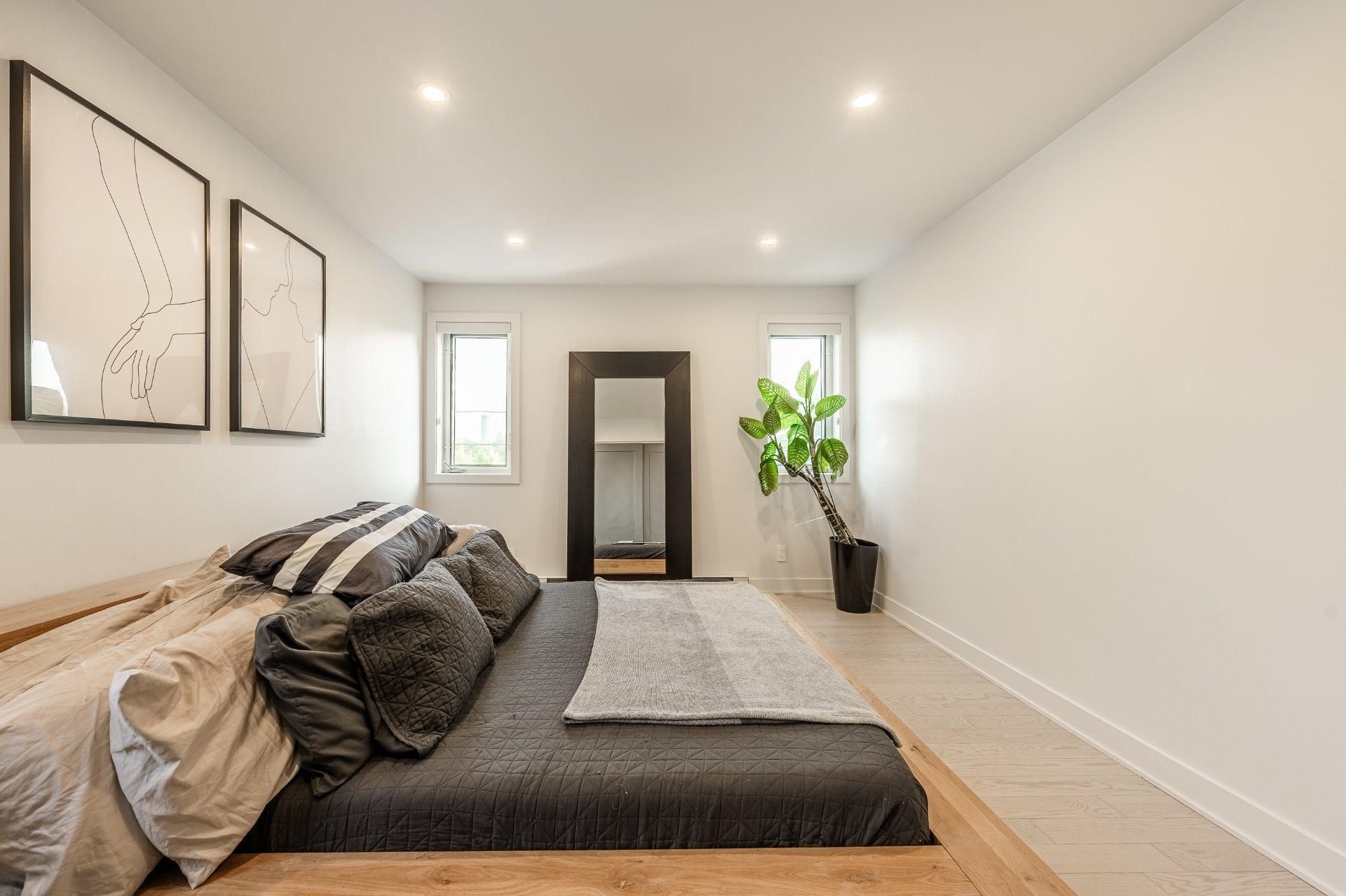 









15


Rue Besset

,
Saint-Mathias-sur-Richelieu,




QC
J3L6A3

