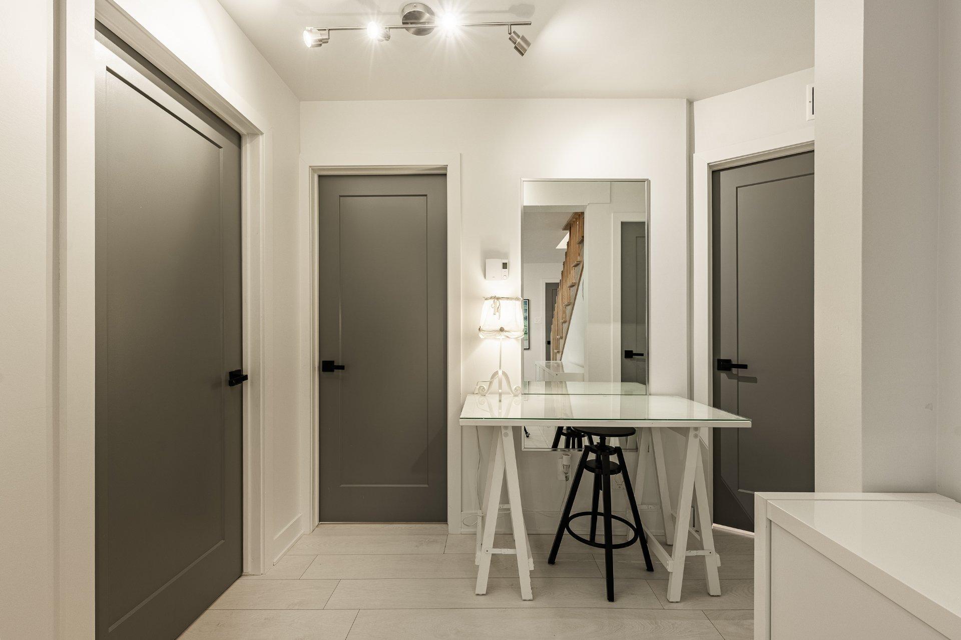 









15


Rue Besset

,
Saint-Mathias-sur-Richelieu,




QC
J3L6A3

