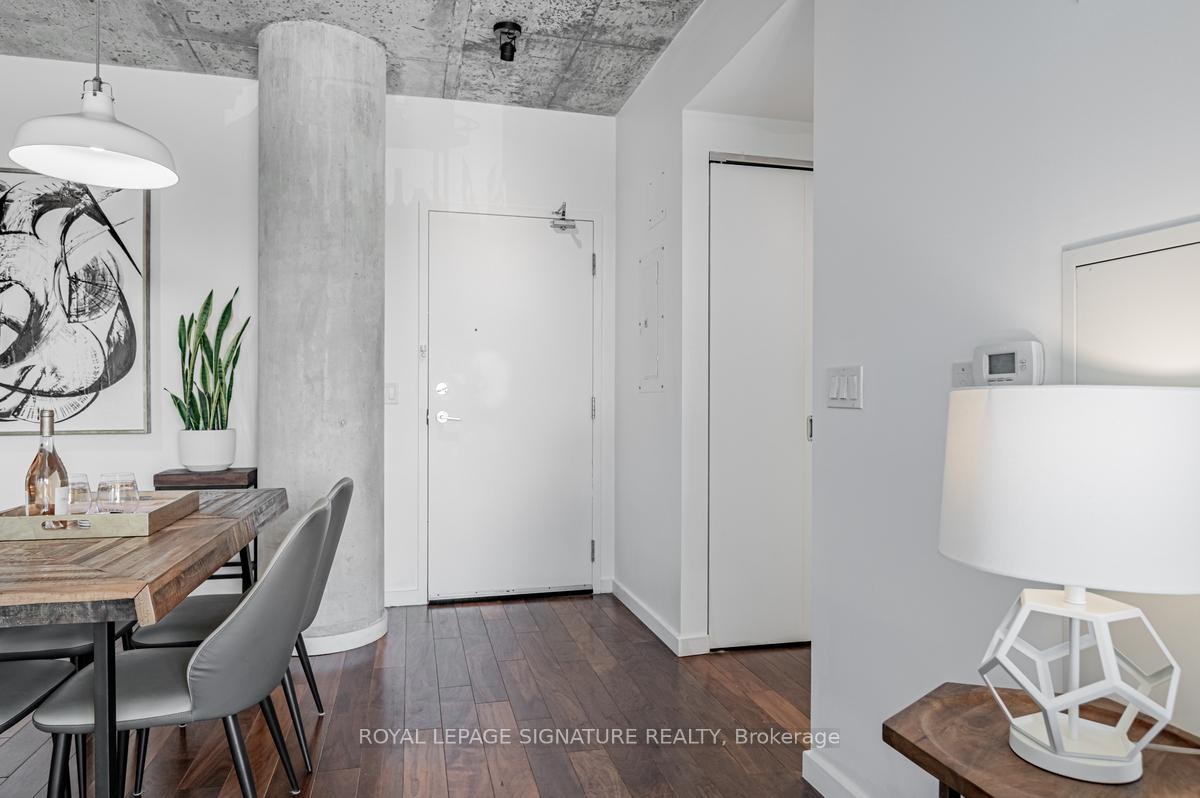 









51


Trolley

Crescent, 405,
Toronto,




ON
M5A 0E9

