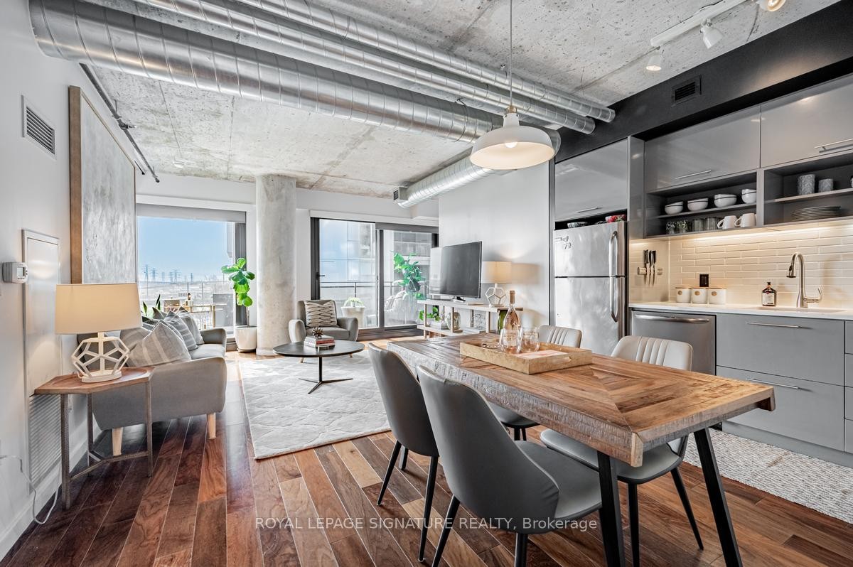 









51


Trolley

Crescent, 405,
Toronto,




ON
M5A 0E9

