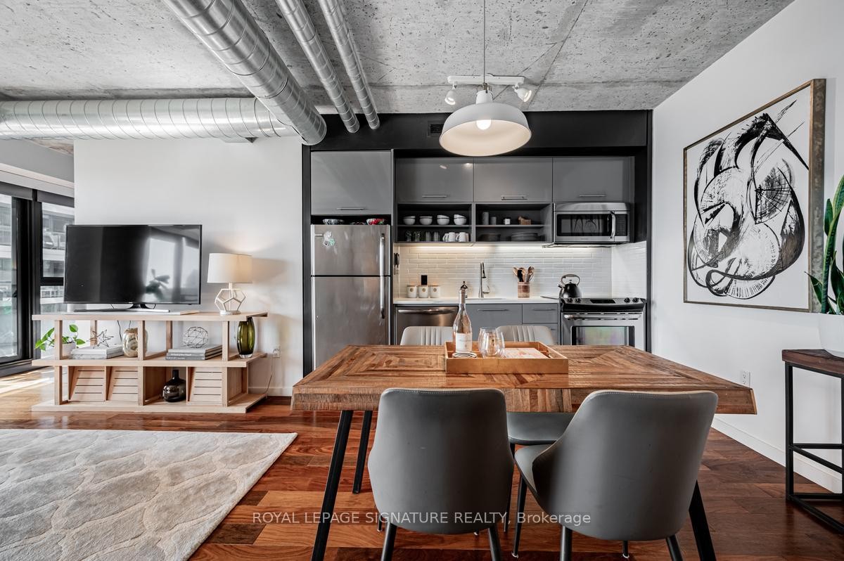 









51


Trolley

Crescent, 405,
Toronto,




ON
M5A 0E9

