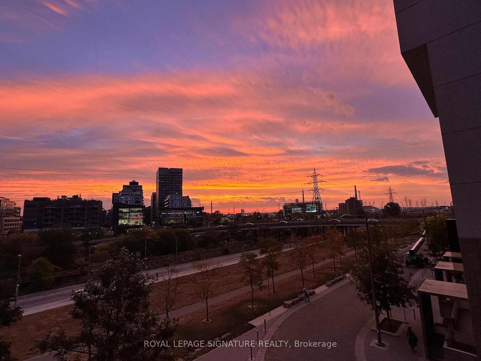 









51


Trolley

Crescent, 405,
Toronto,




ON
M5A 0E9

