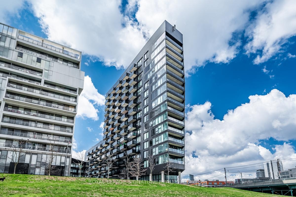 









51


Trolley

Crescent, 405,
Toronto,




ON
M5A 0E9

