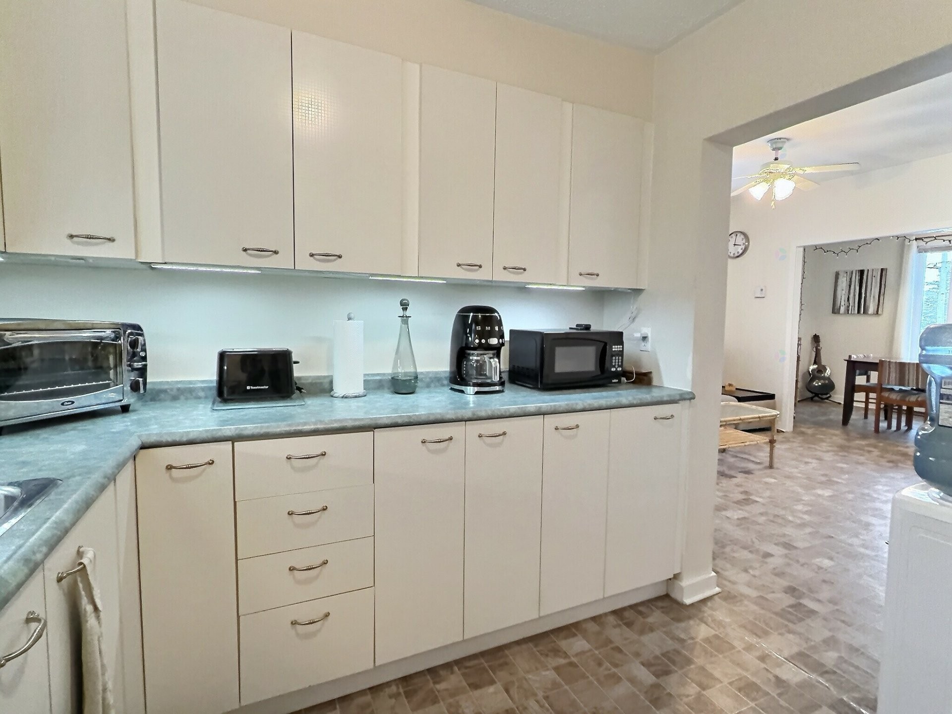 









26


Rue Leblanc

,
Notre-Dame-du-Nord,




QC
J0Z3B0

