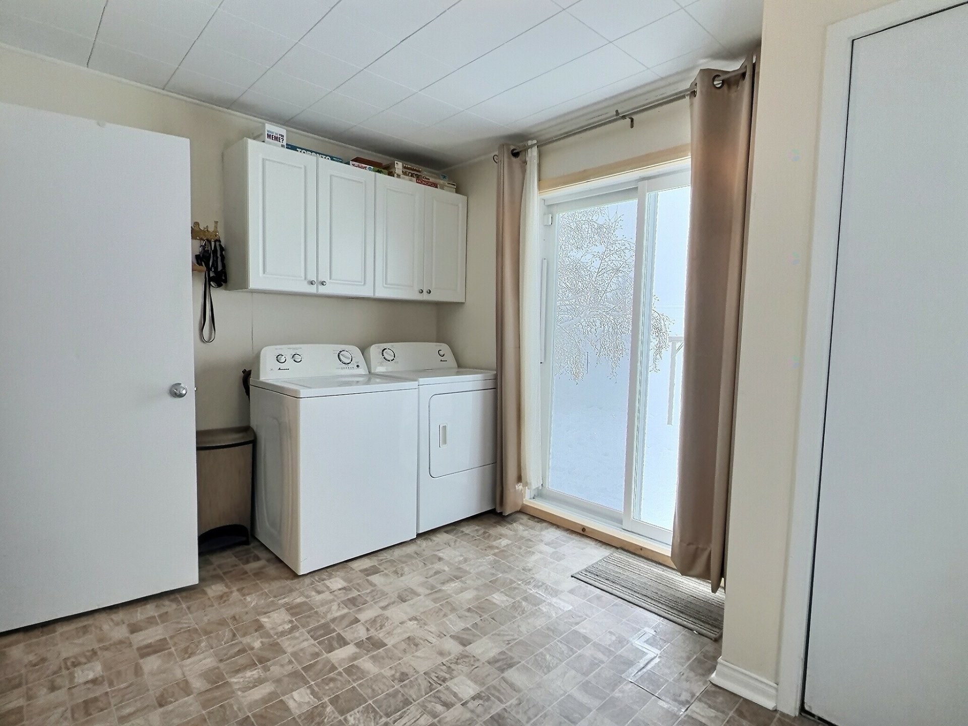 









26


Rue Leblanc

,
Notre-Dame-du-Nord,




QC
J0Z3B0

