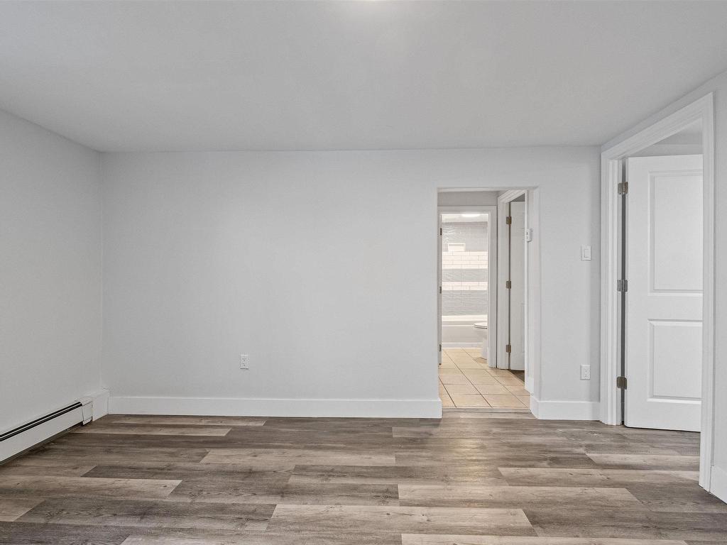 












3175 Micmac Street

,
Halifax,




NS
B3L 3W3

