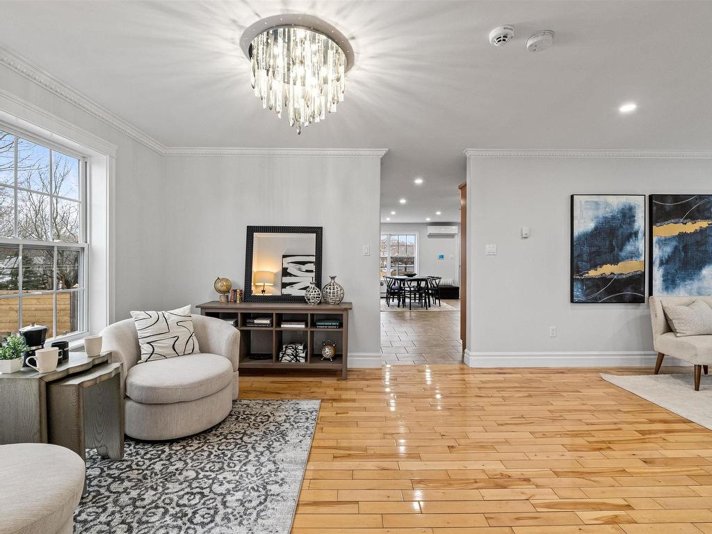 












3175 Micmac Street

,
Halifax,




NS
B3L 3W3

