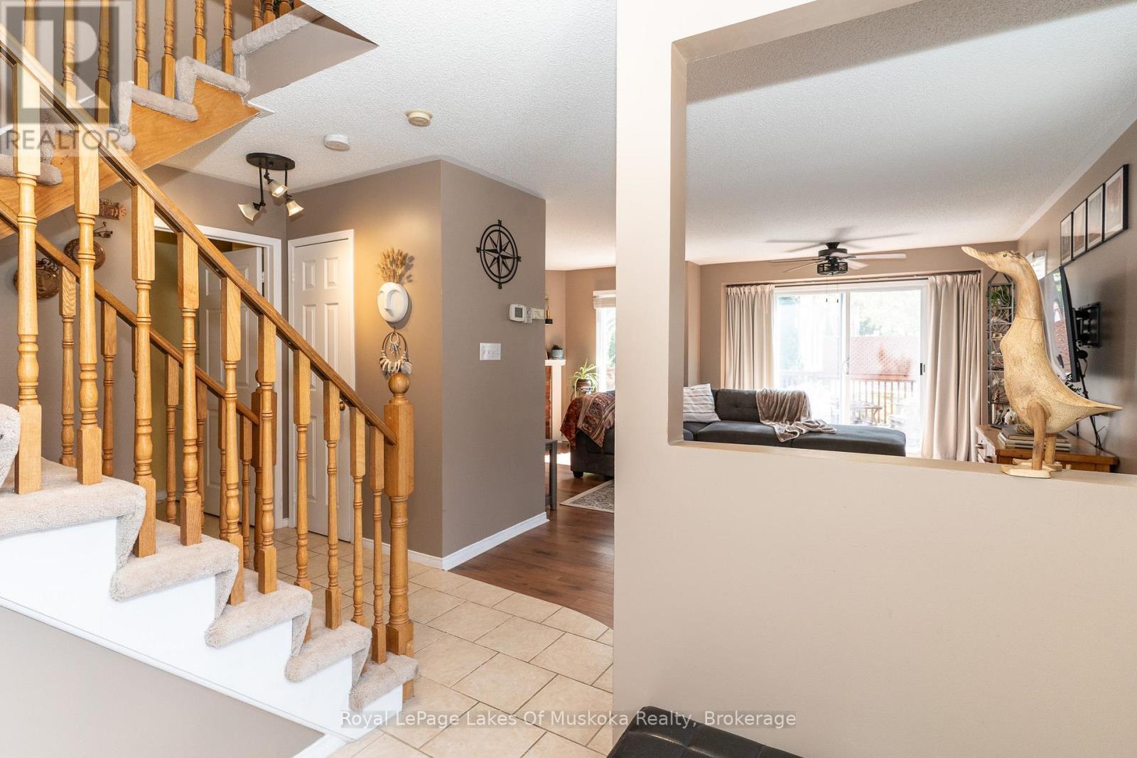 












50 SHORELINE DRIVE

,
Bracebridge (Macaulay),




Ontario
P1L1Z4

