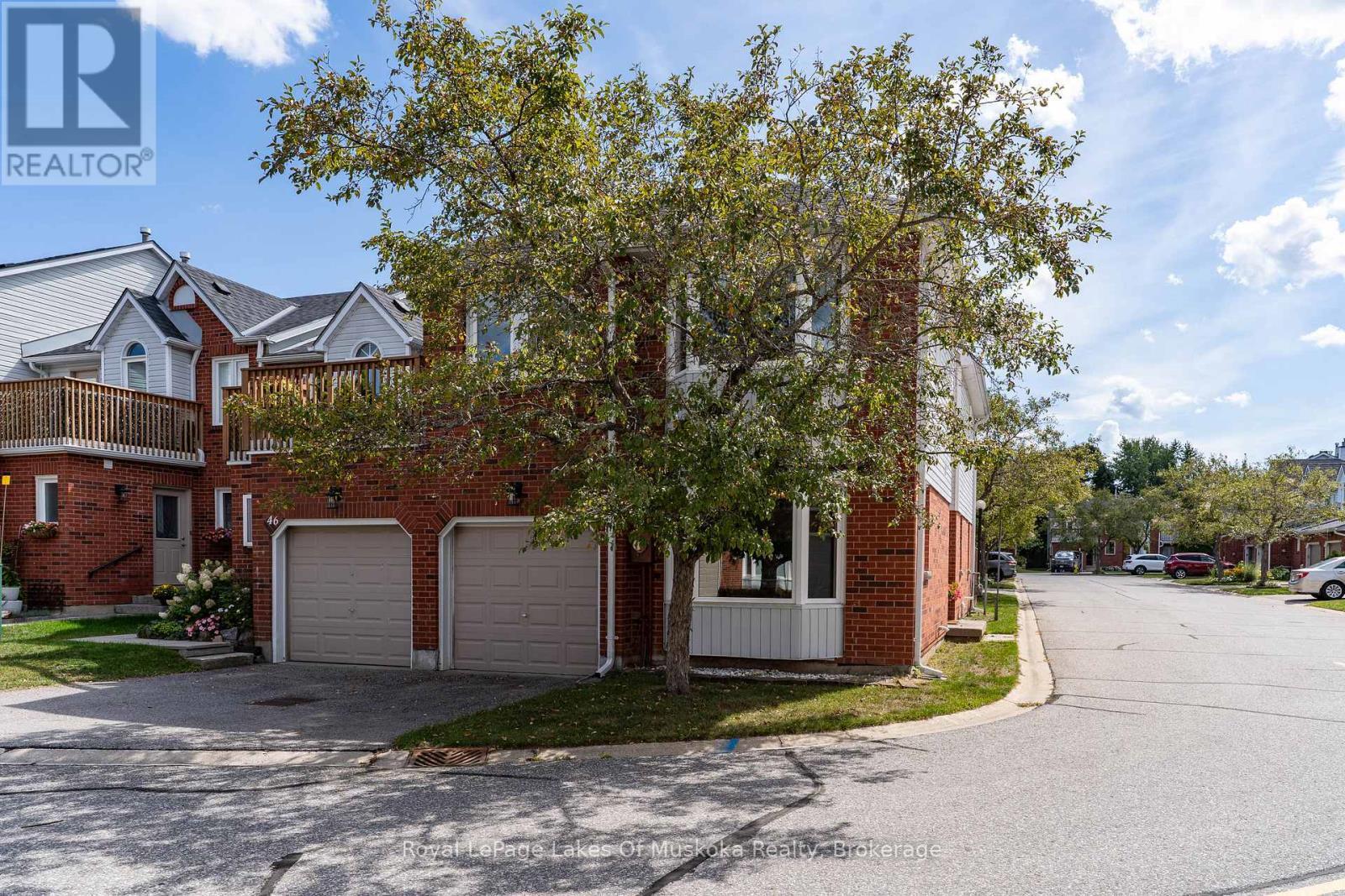 












50 SHORELINE DRIVE

,
Bracebridge (Macaulay),




Ontario
P1L1Z4

