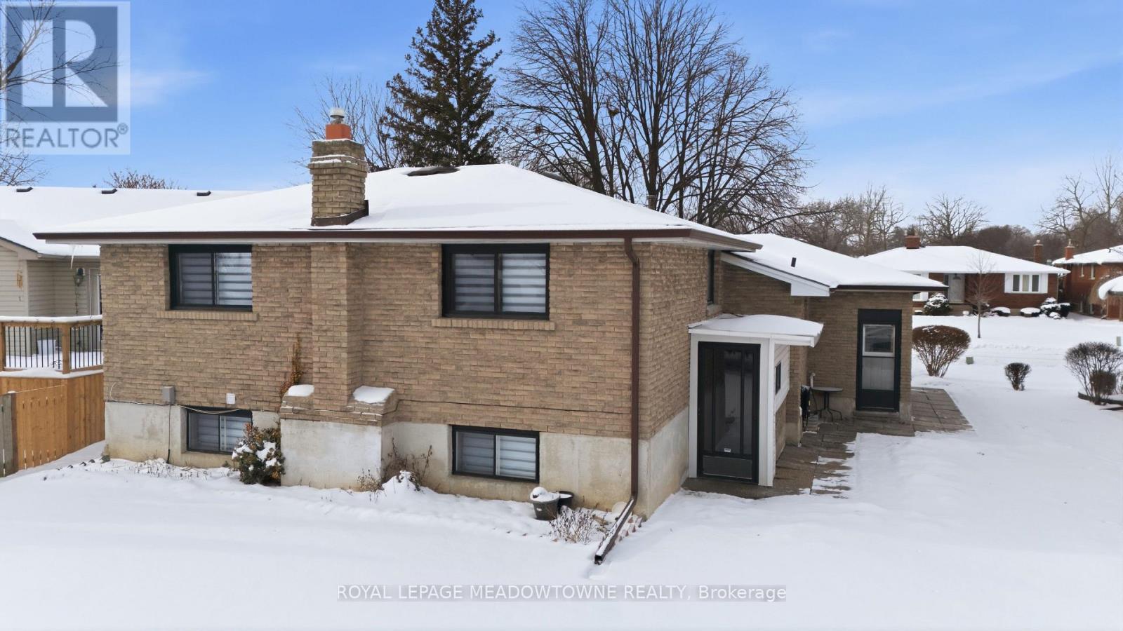 












10 MOTTISTONE COURT

,
Brantford,




Ontario
N3R6L1

