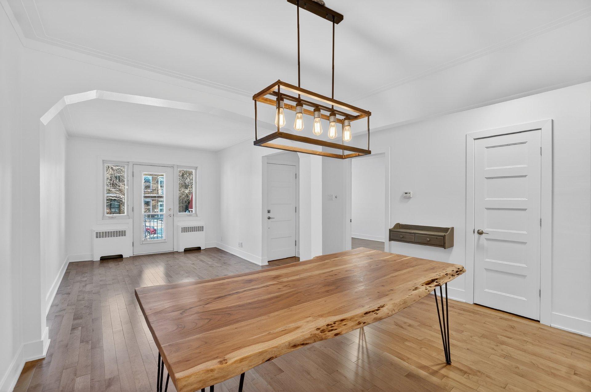 









6816

 - 6820


Rue De Lanaudière

,
Montréal (Rosemont/La Petite-Patrie),




QC
H2G3B3

