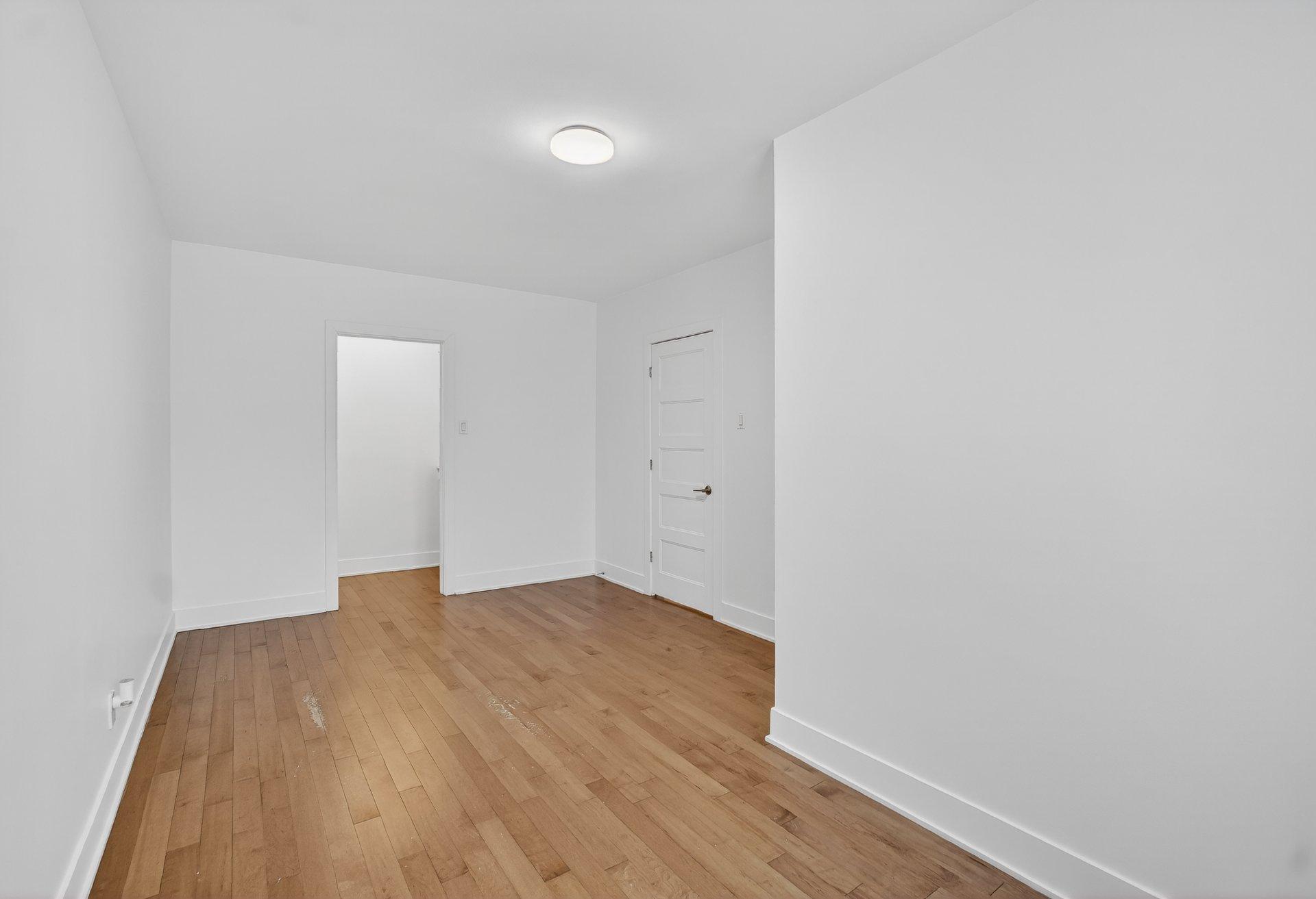 









6816

 - 6820


Rue De Lanaudière

,
Montréal (Rosemont/La Petite-Patrie),




QC
H2G3B3

