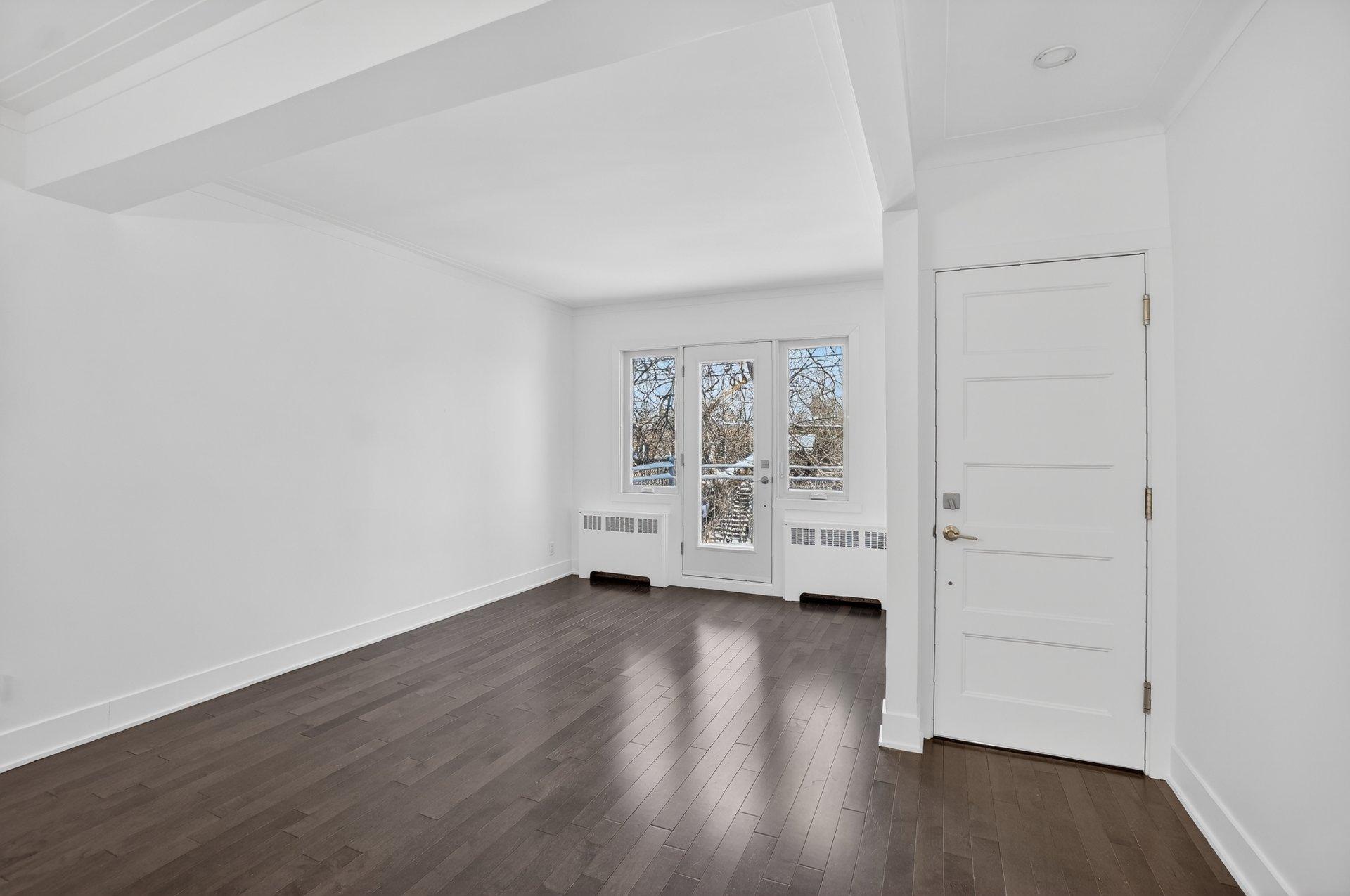 









6816

 - 6820


Rue De Lanaudière

,
Montréal (Rosemont/La Petite-Patrie),




QC
H2G3B3

