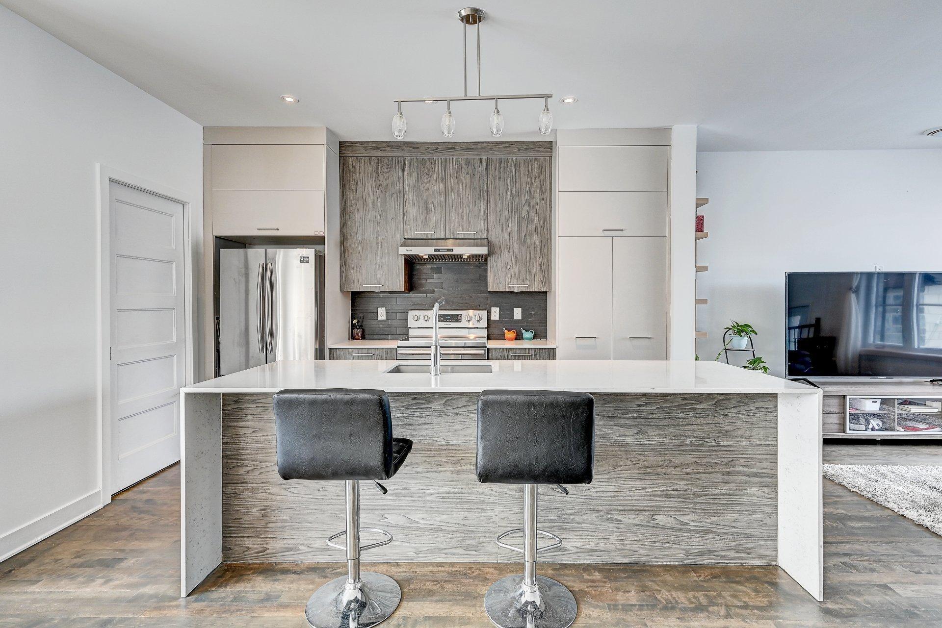 









3995


Rue Outremont

,
Brossard,




QC
J4Y3C4

