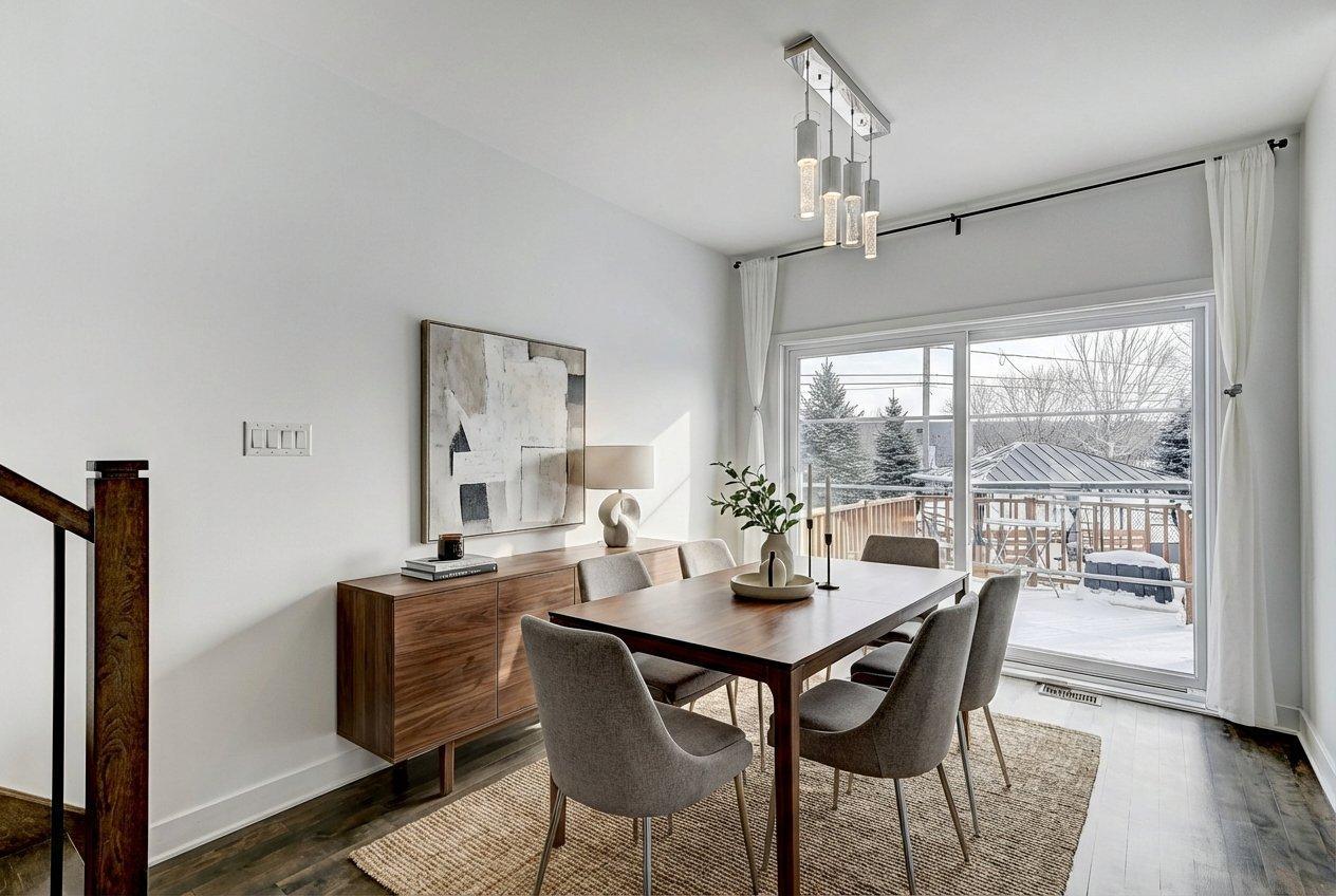 









3995


Rue Outremont

,
Brossard,




QC
J4Y3C4

