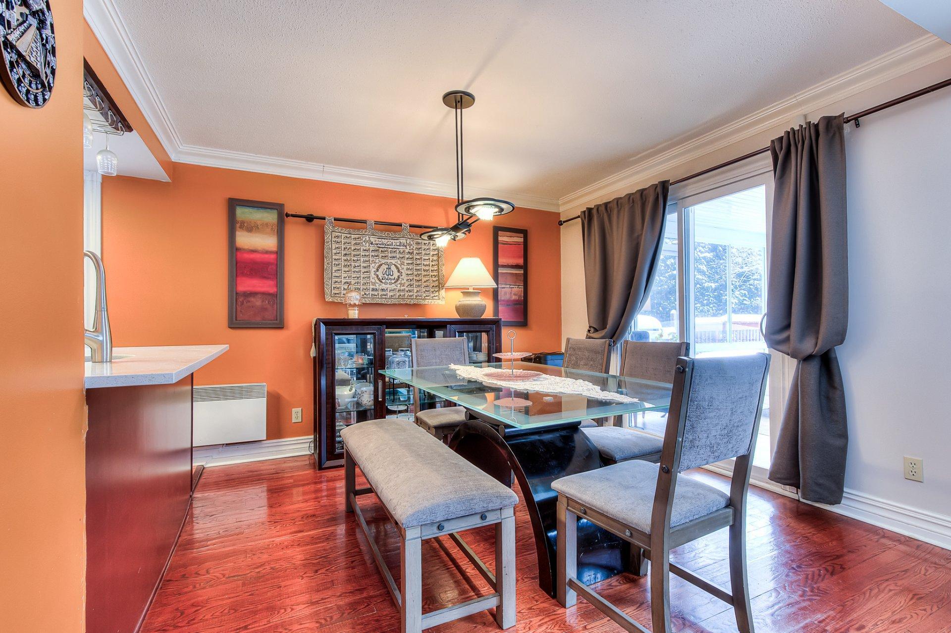 









291


Rue Soupras

,
Montréal (L'Île-Bizard/Sainte-Geneviève),




QC
H9C2E1

