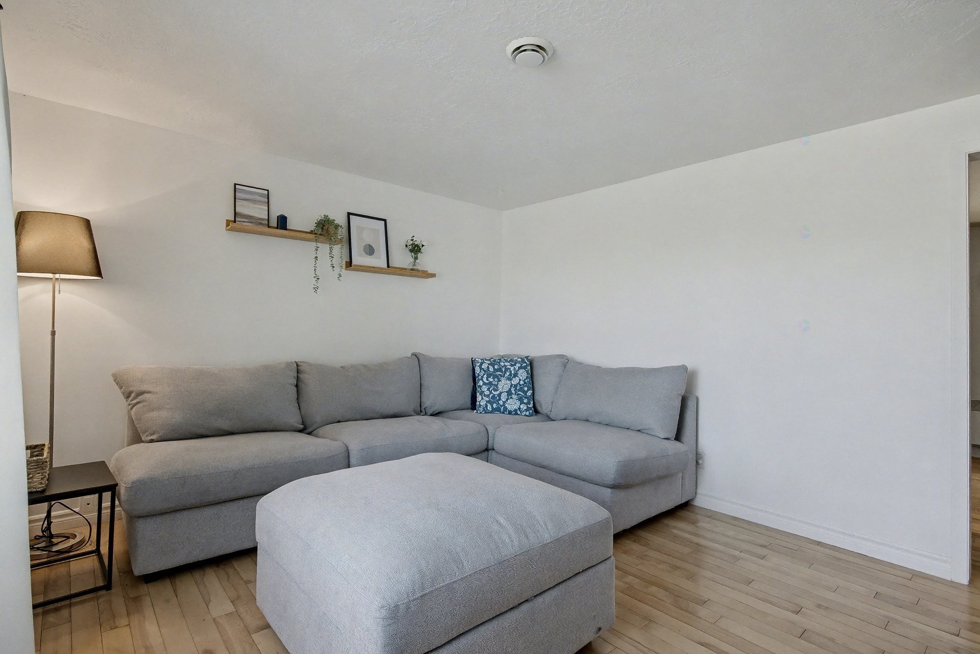 









198


Rue Courville

,
Saint-Jean-sur-Richelieu,




QC
J2W2Y9

