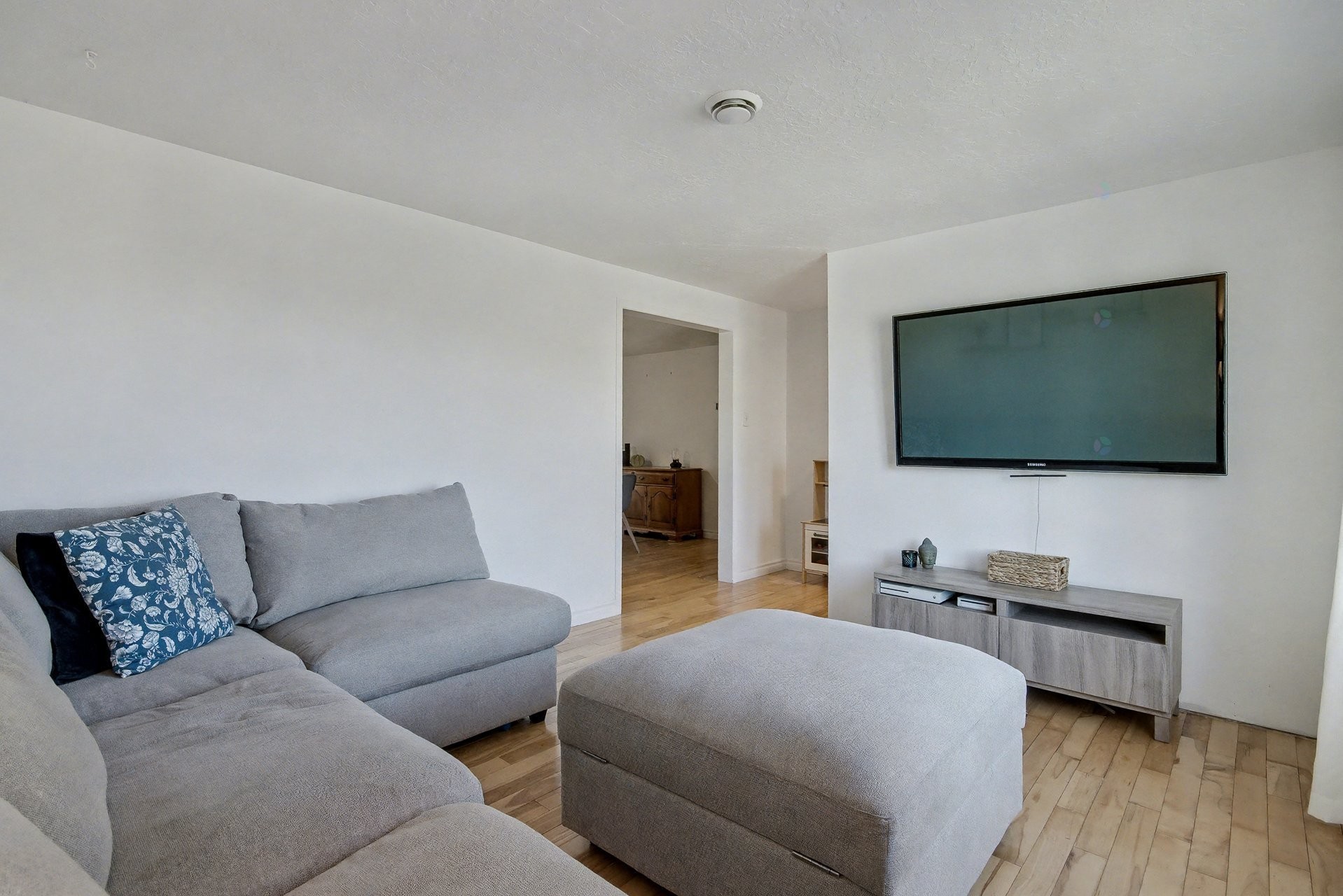 









198


Rue Courville

,
Saint-Jean-sur-Richelieu,




QC
J2W2Y9

